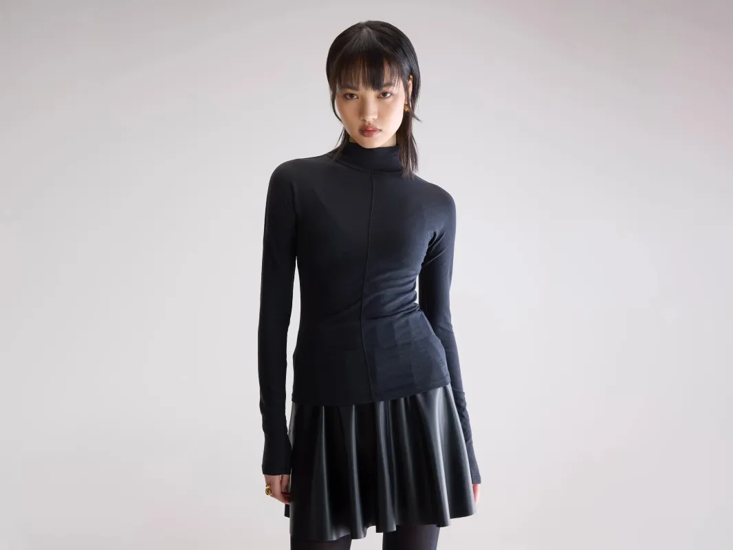 Flawy turtle neck t-shirt (252 / W / OFF BLACK) sold by Bellrose