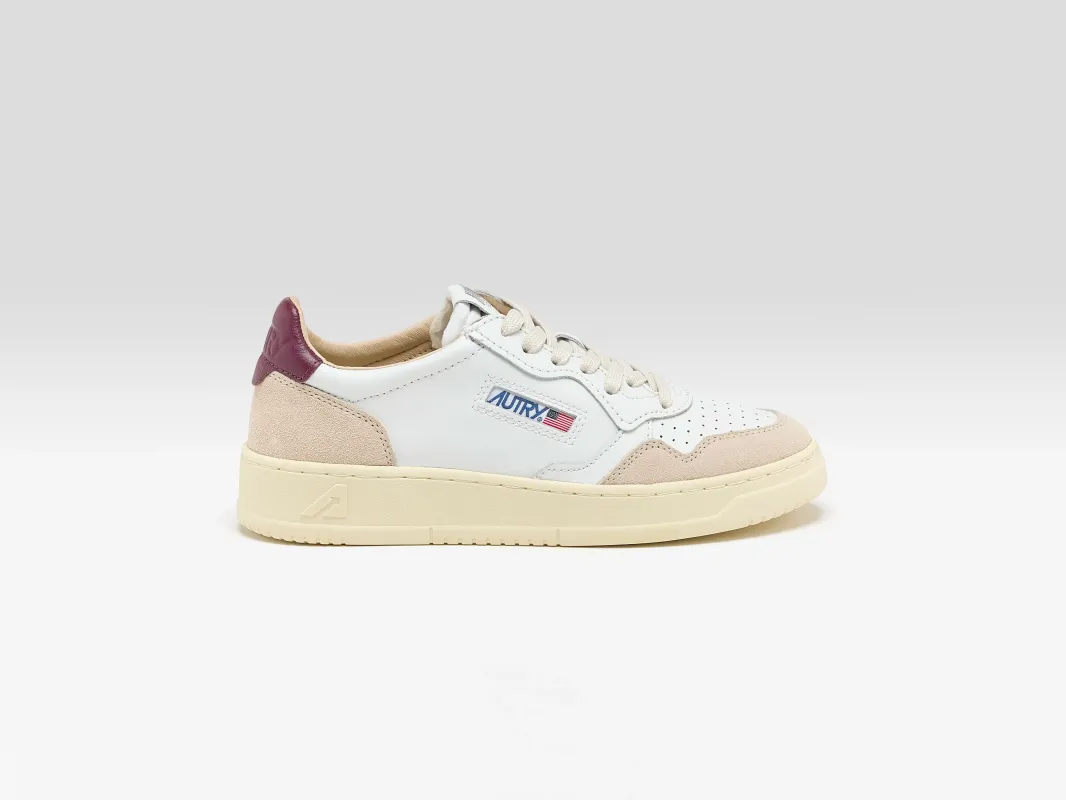 Medalist Low for Women  (252 / W / BURGUNDY) sold by Bellrose