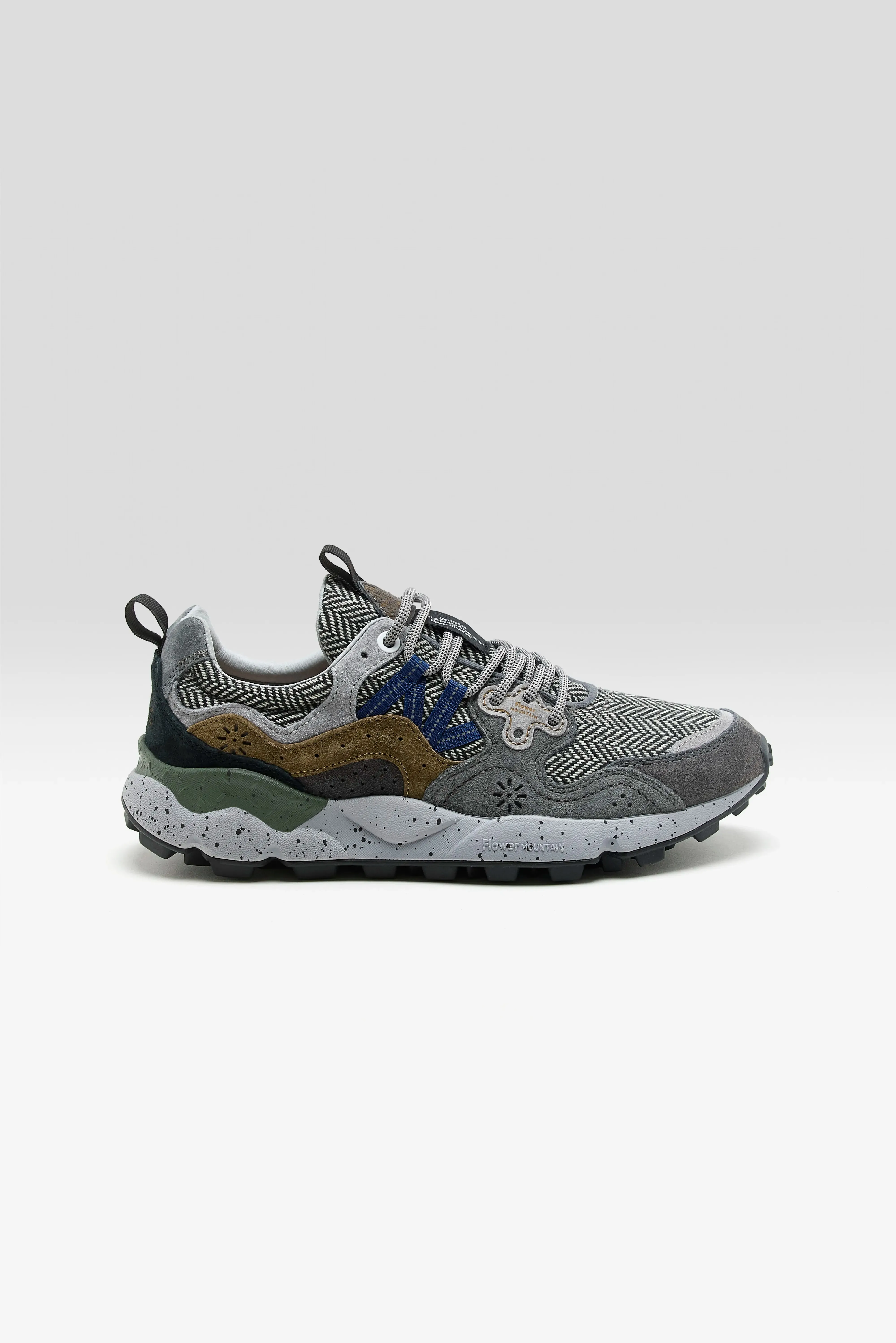 Yamano 3 for Women (252 / W / GREY) sold by Bellrose product image thumbnail 2