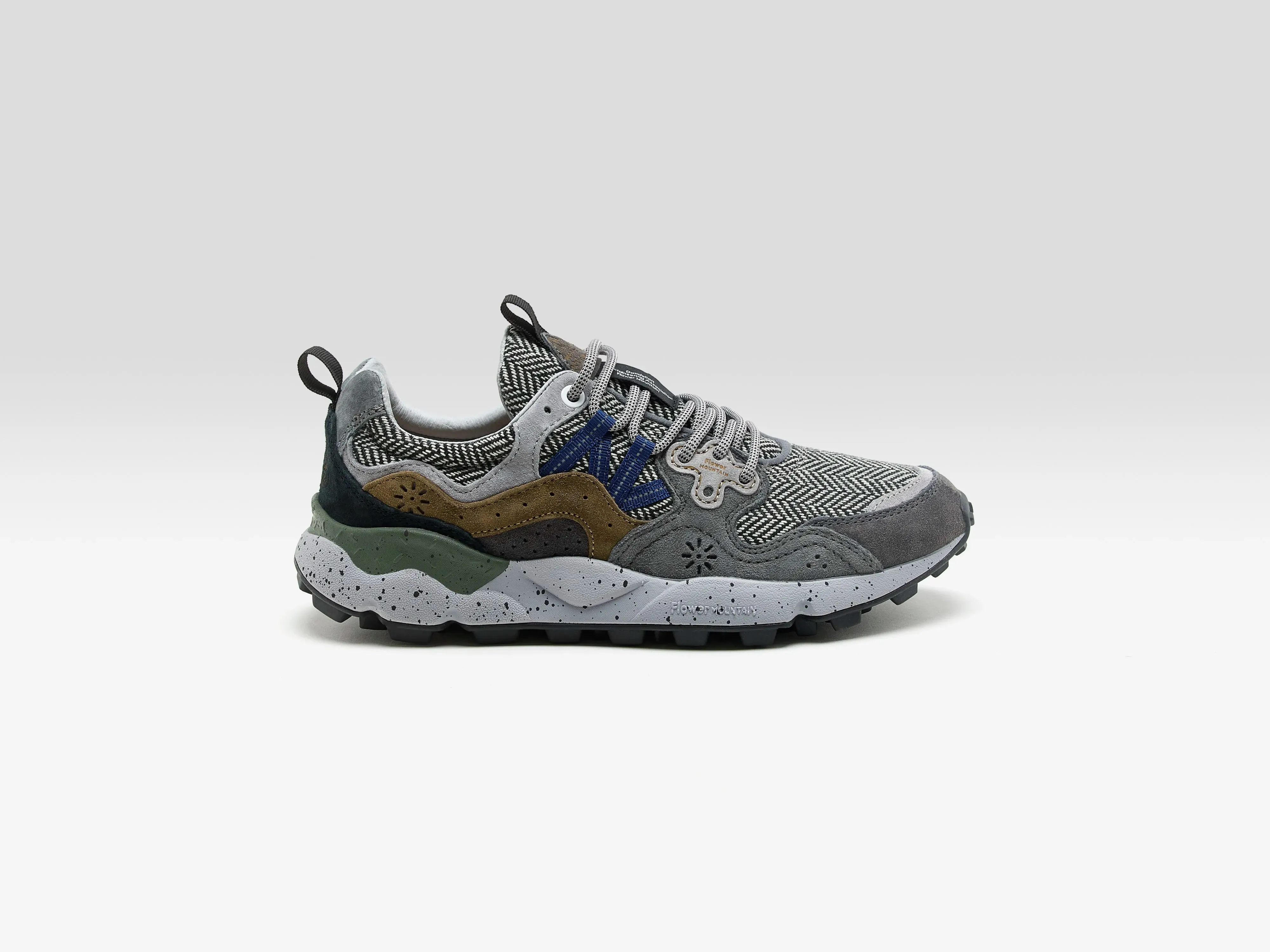 Yamano 3 for Women (252 / W / GREY) sold by Bellrose