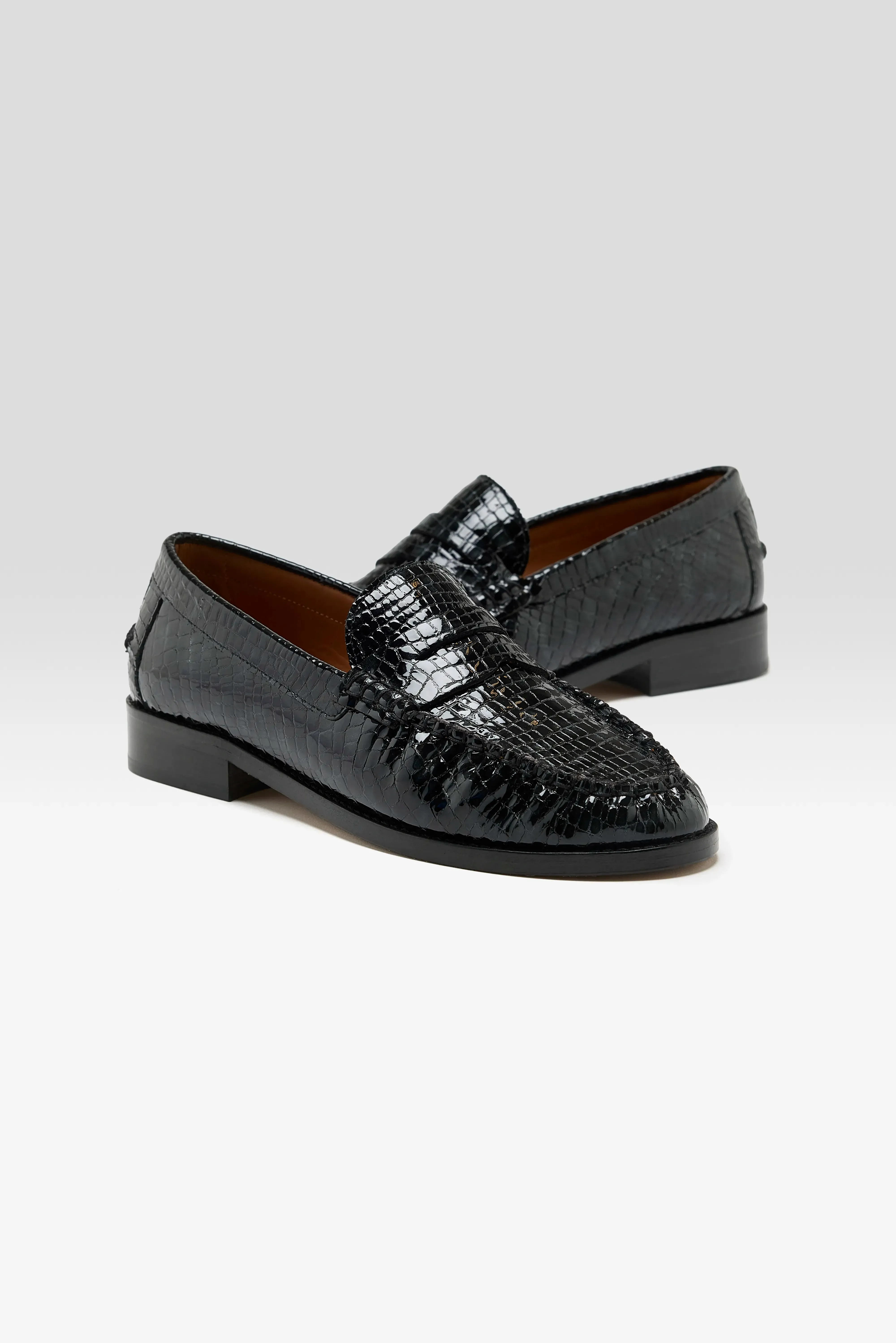 Greta Loafers (252 / W / BLACK) sold by Bellrose product image thumbnail 3
