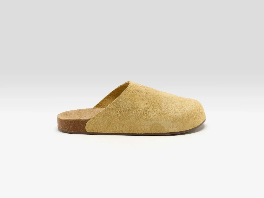 Adimule Slides for Women  (252 / W / BEIGE) made by Adidas