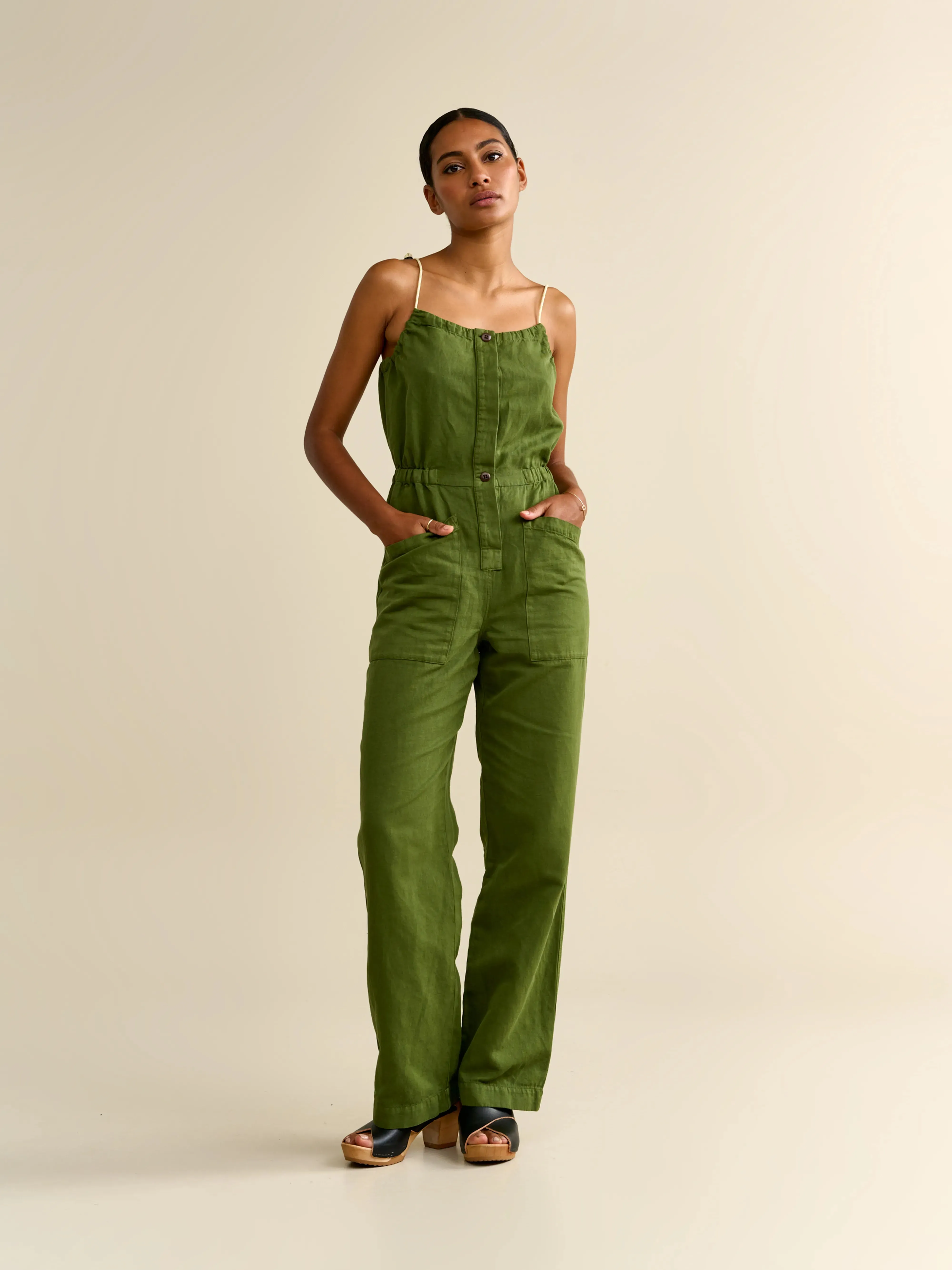 Lima Jumpsuit (231 / W / MEMLING) sold by Bellrose product image thumbnail 2