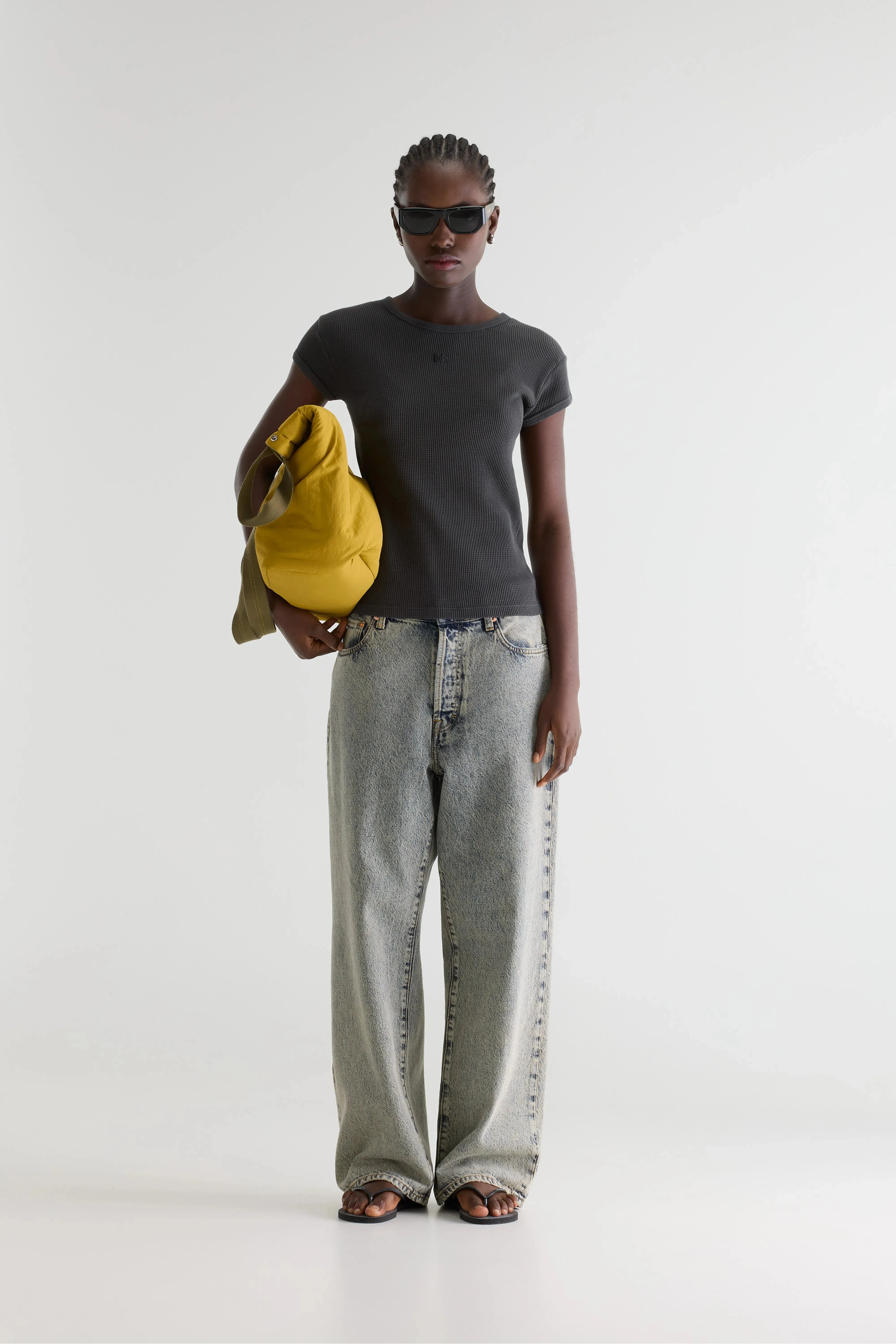 Mali ribbed t-shirt (261 / W / BLACK SAND) sold by Bellrose product image thumbnail 3