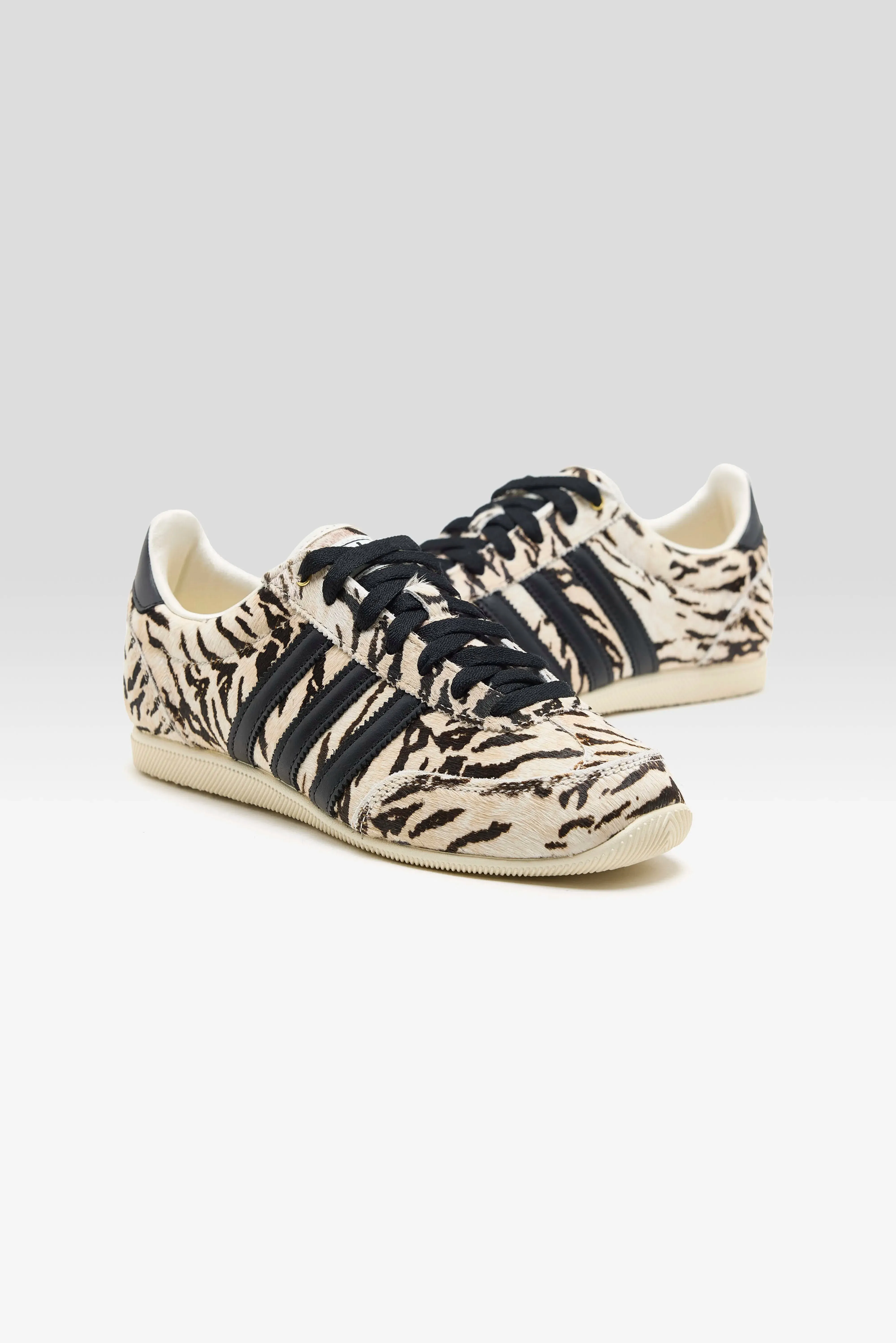 Japan for Women (261 / W / BLACK/WHITE) sold by Bellrose product image thumbnail 3