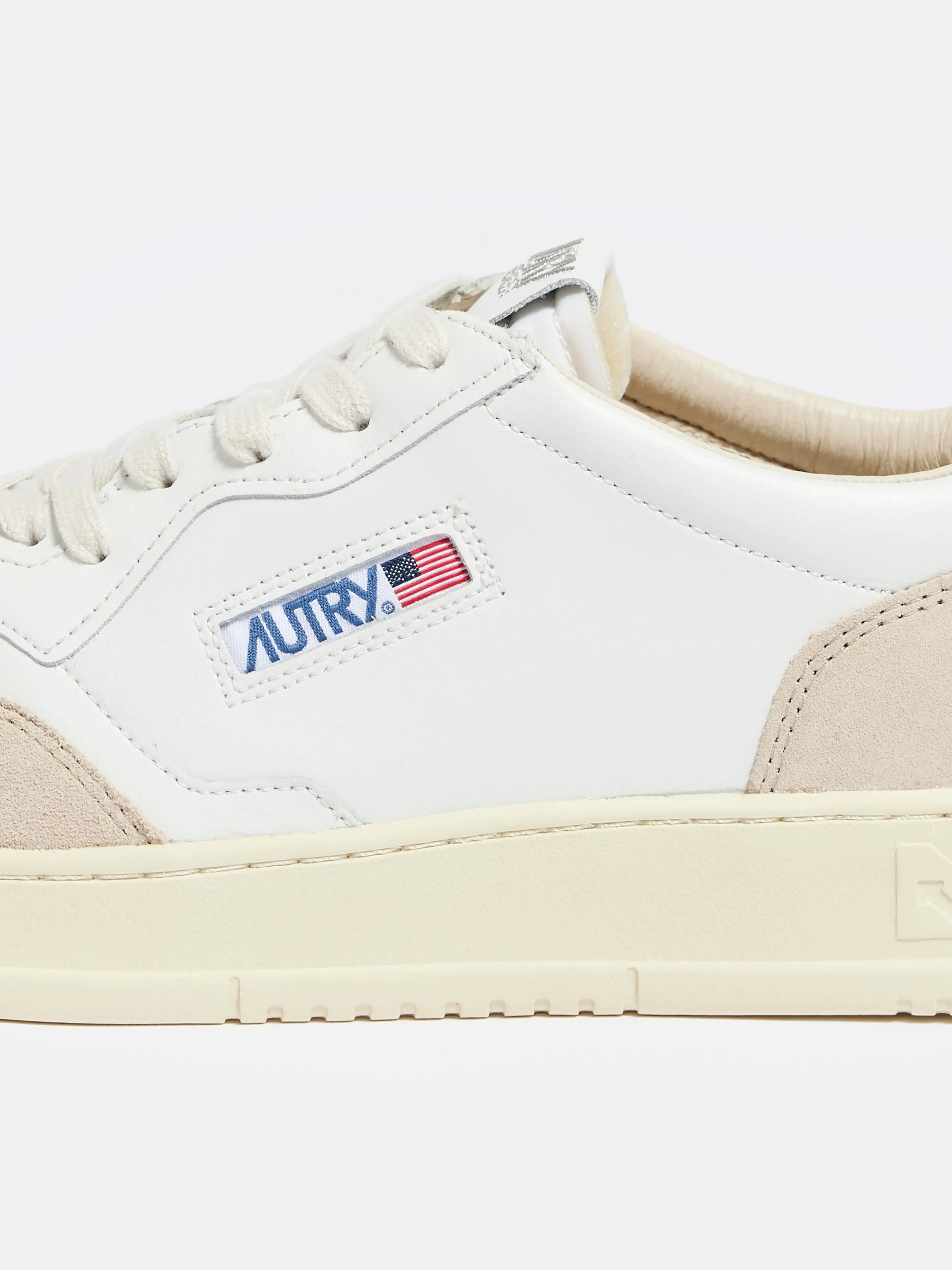 Medalist Low for Men (241 / M / WHITE) sold by Bellrose product image thumbnail 3