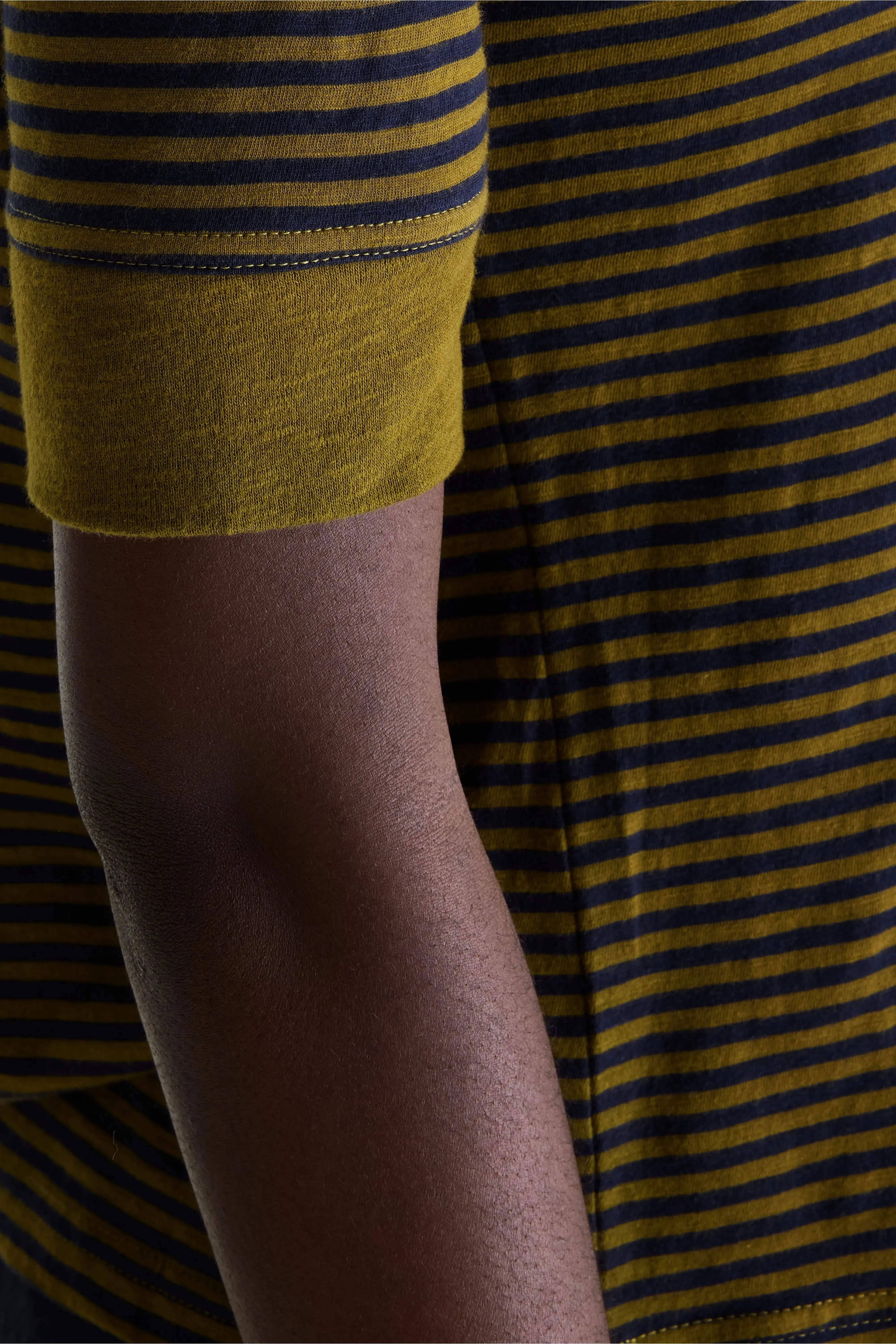 Cias slim striped t-shirt (261 / W / STRIPE B) sold by Bellrose product image thumbnail 5