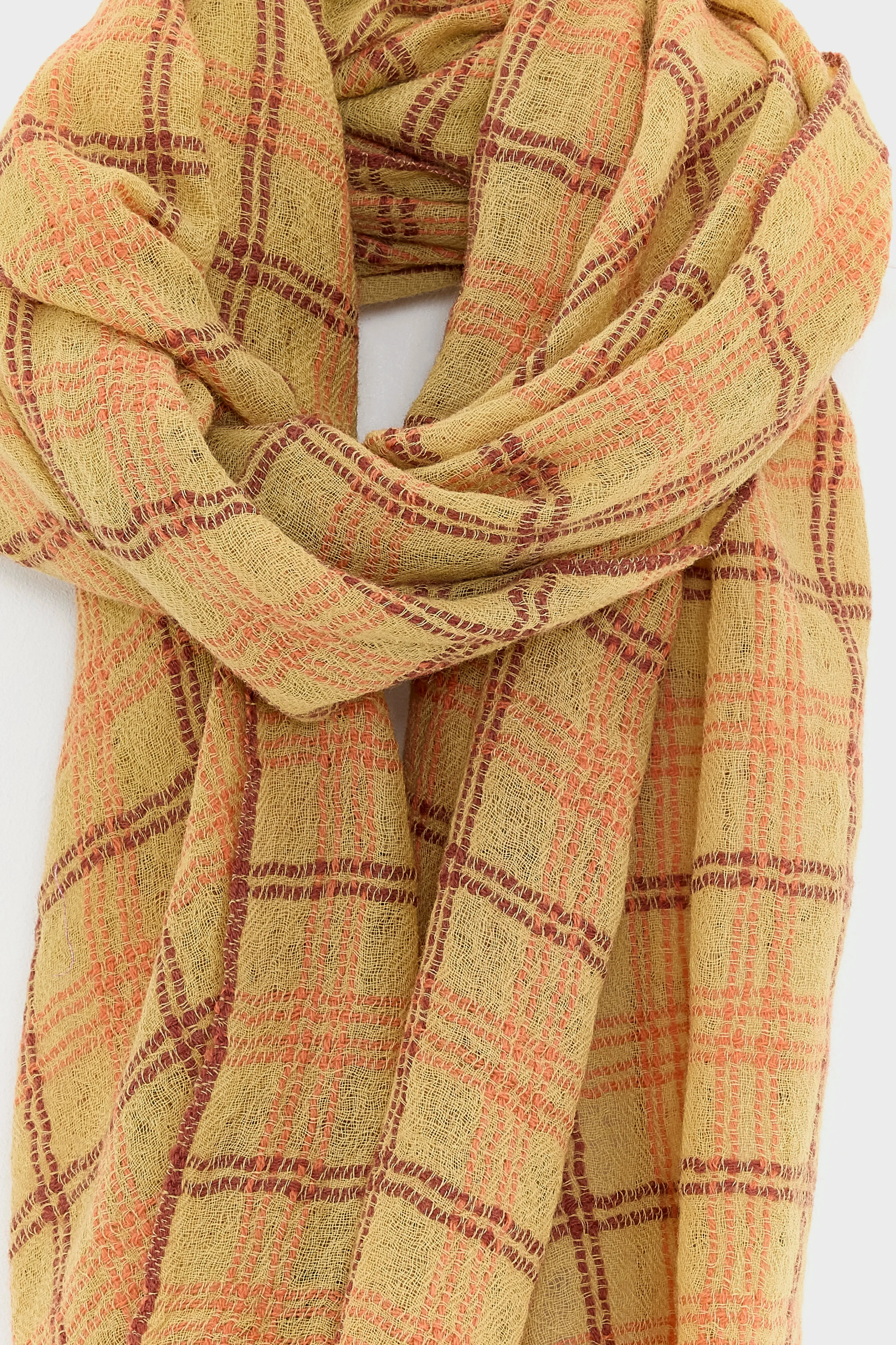 Sovy checked scarf (261 / W / CHECK B) sold by Bellrose product image thumbnail 4