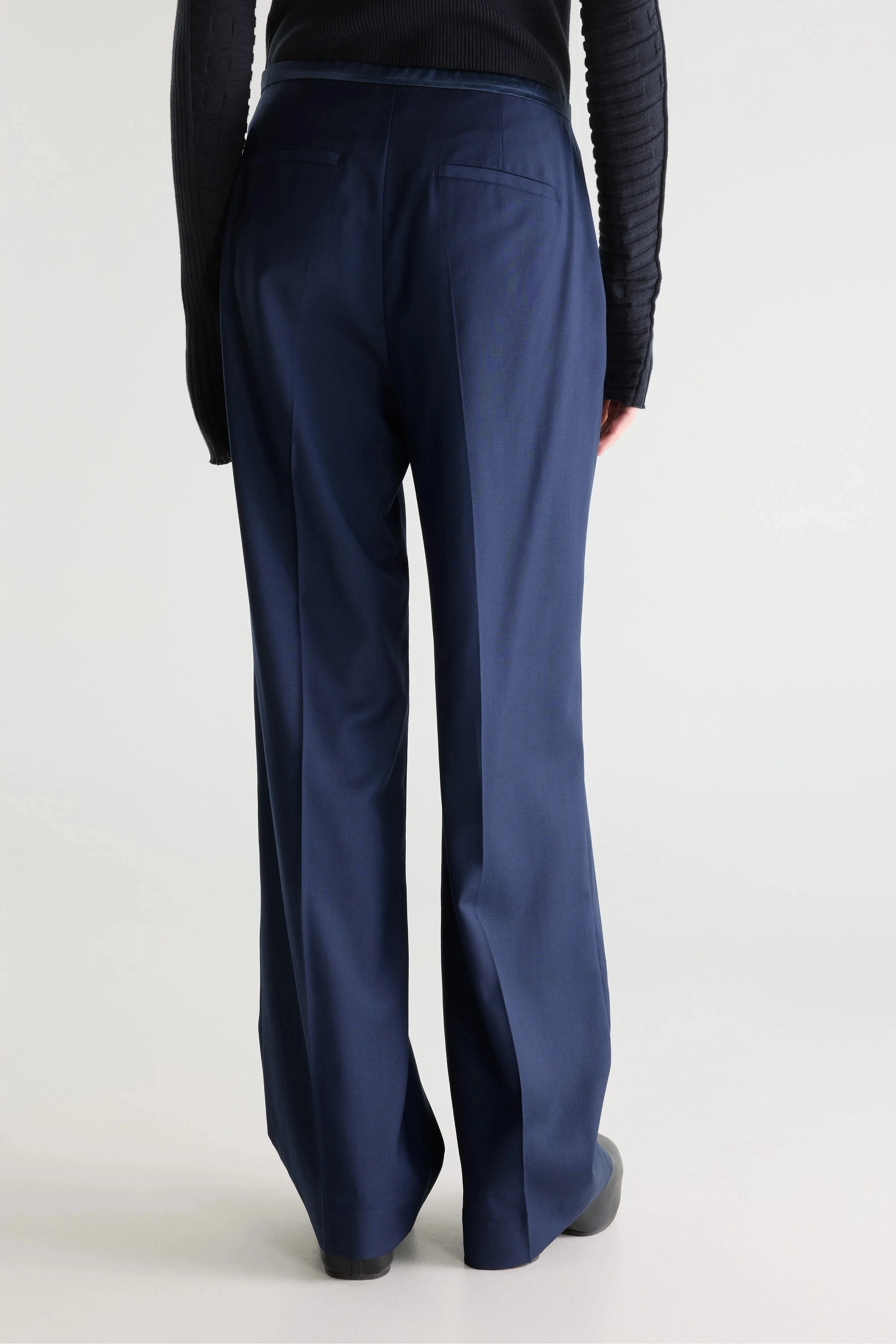 Vestal regular trousers (261 / W / NAVAL) sold by Bellrose product image thumbnail 4