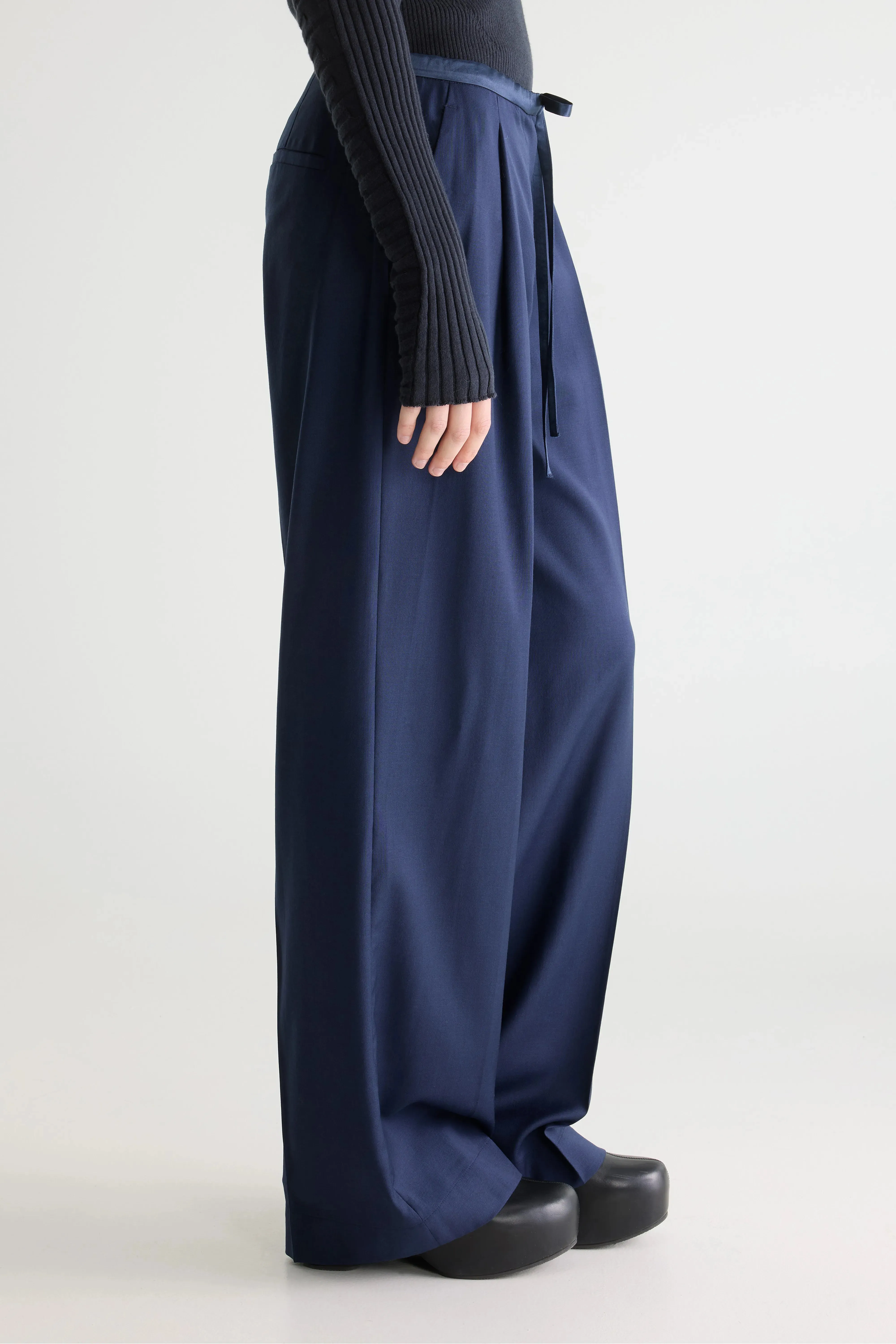 Vestal regular trousers (261 / W / NAVAL) sold by Bellrose product image thumbnail 5