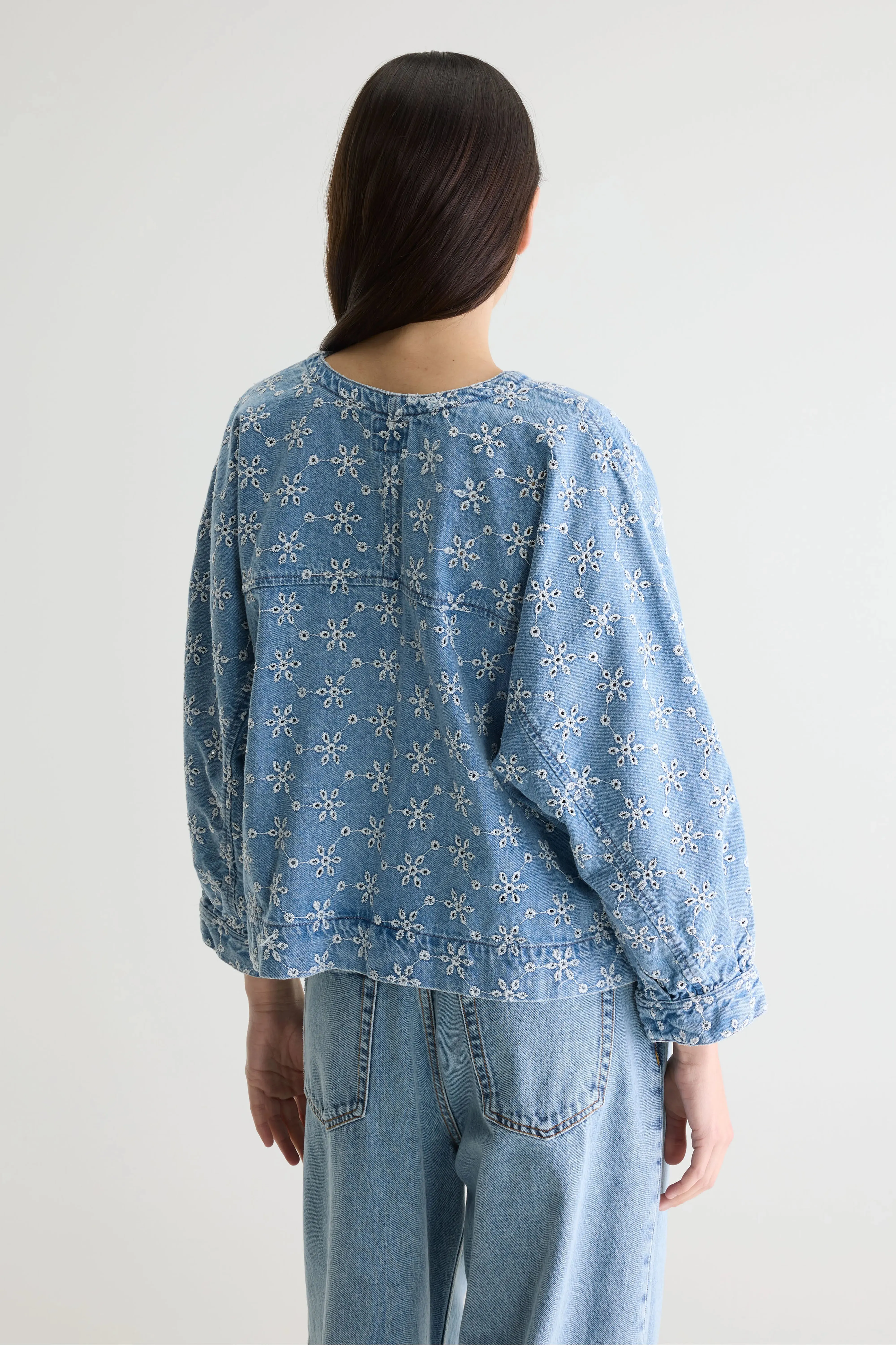 Pinda denim blouse (261 / W / MEDIUM BLEACH) sold by Bellrose product image thumbnail 4