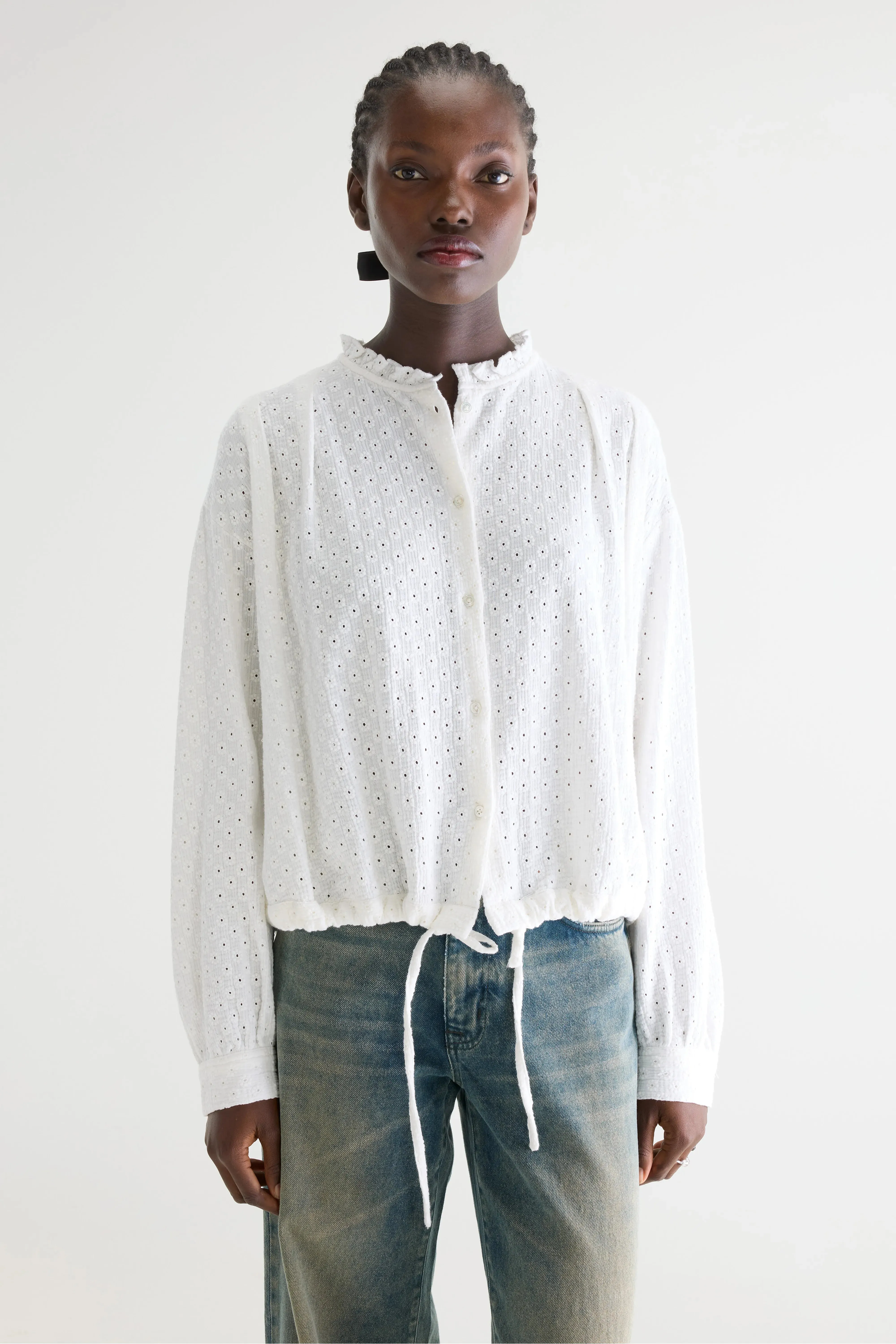 Chelsy embroidered blouse (261 / W / NATURAL) sold by Bellrose product image thumbnail 2