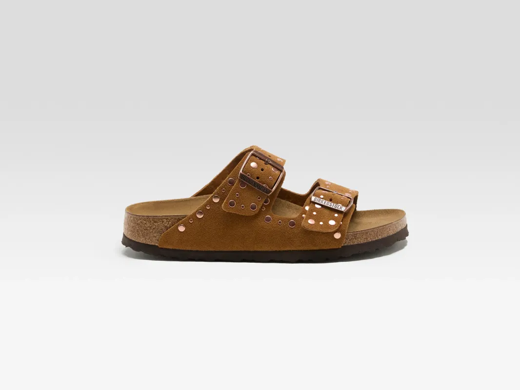 Arizona Rivet for Women (261 / W / CAMEL) made by Bellrose