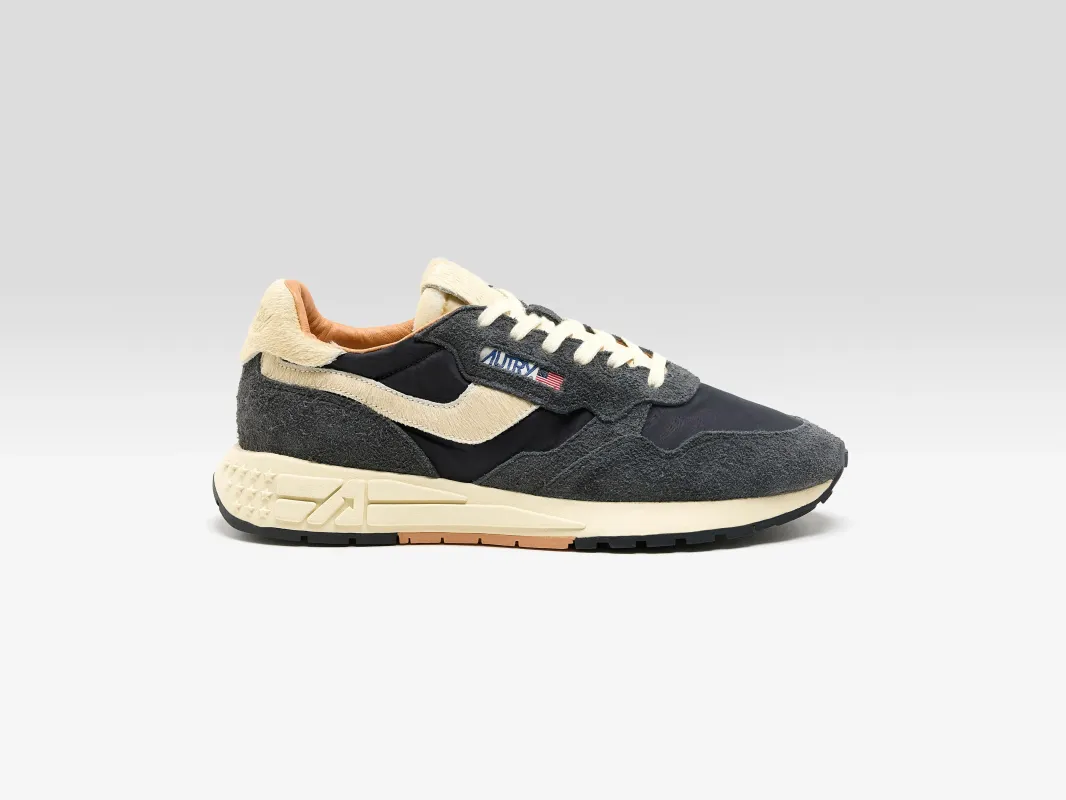 Reelwind Low for Men  (261 / M / BLACK) made by Bellrose