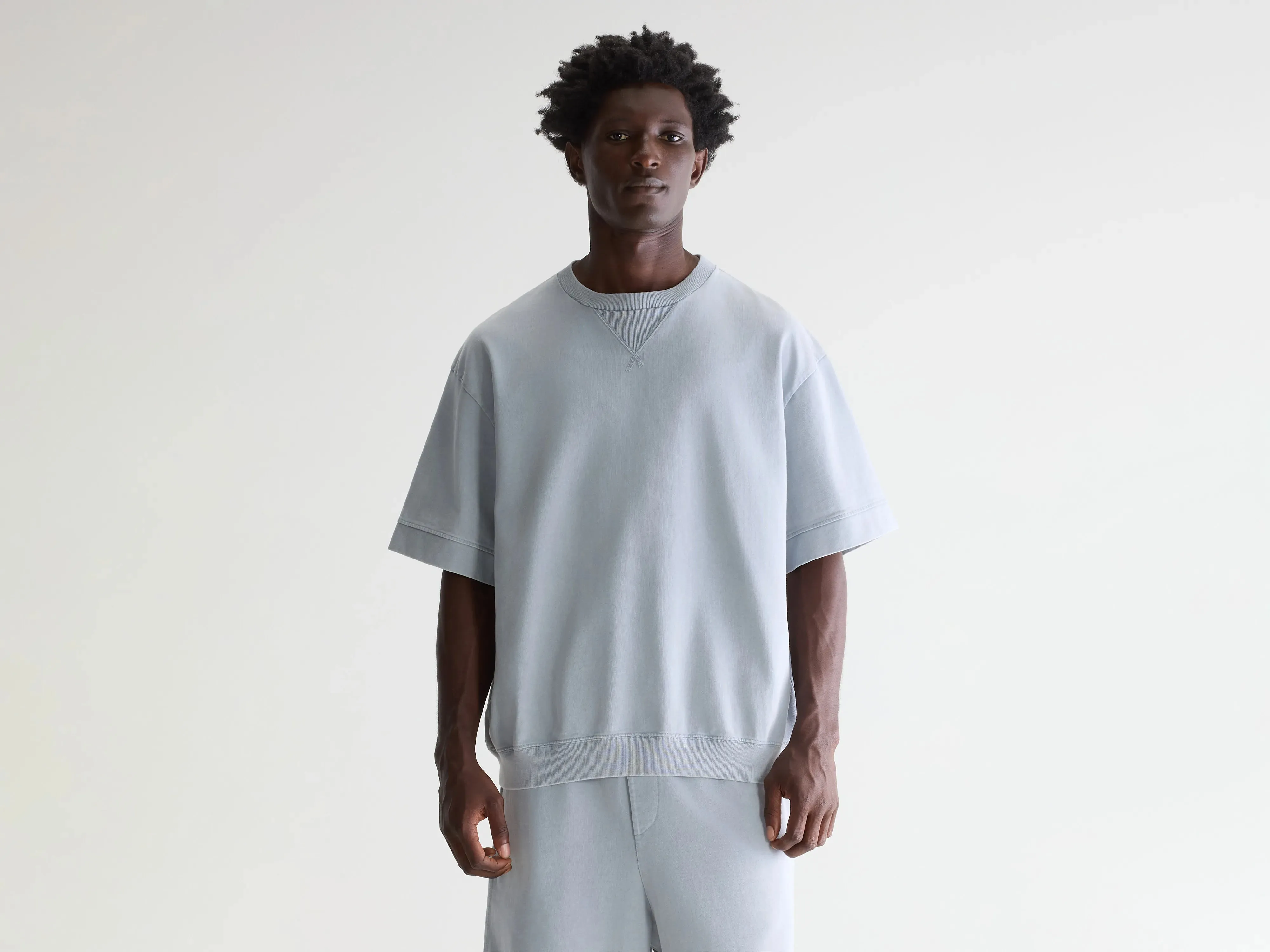 Fantom short sleeve t-shirt (261 / M / GLOOMY) sold by Bellrose