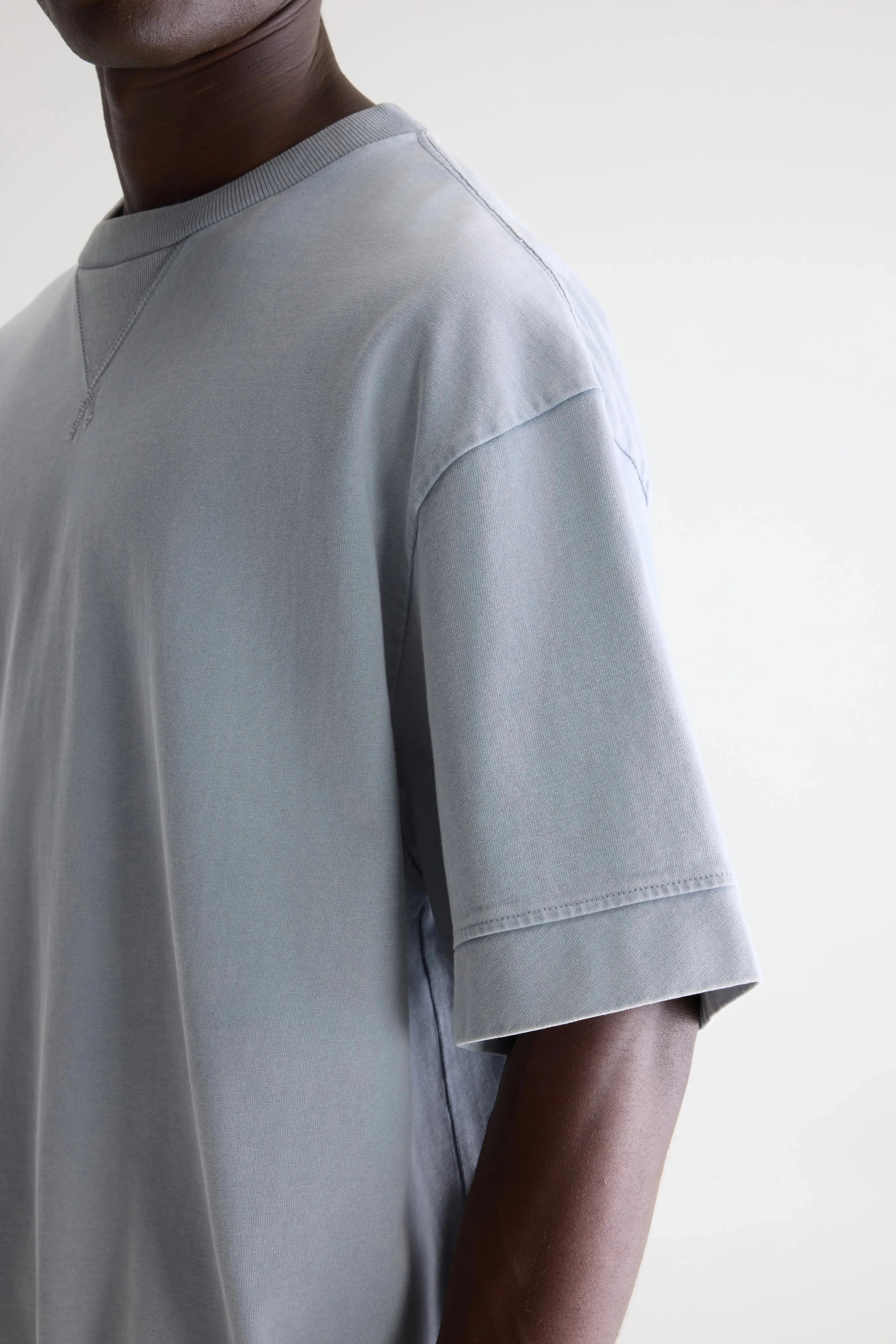 Fantom short sleeve t-shirt (261 / M / GLOOMY) sold by Bellrose product image thumbnail 4