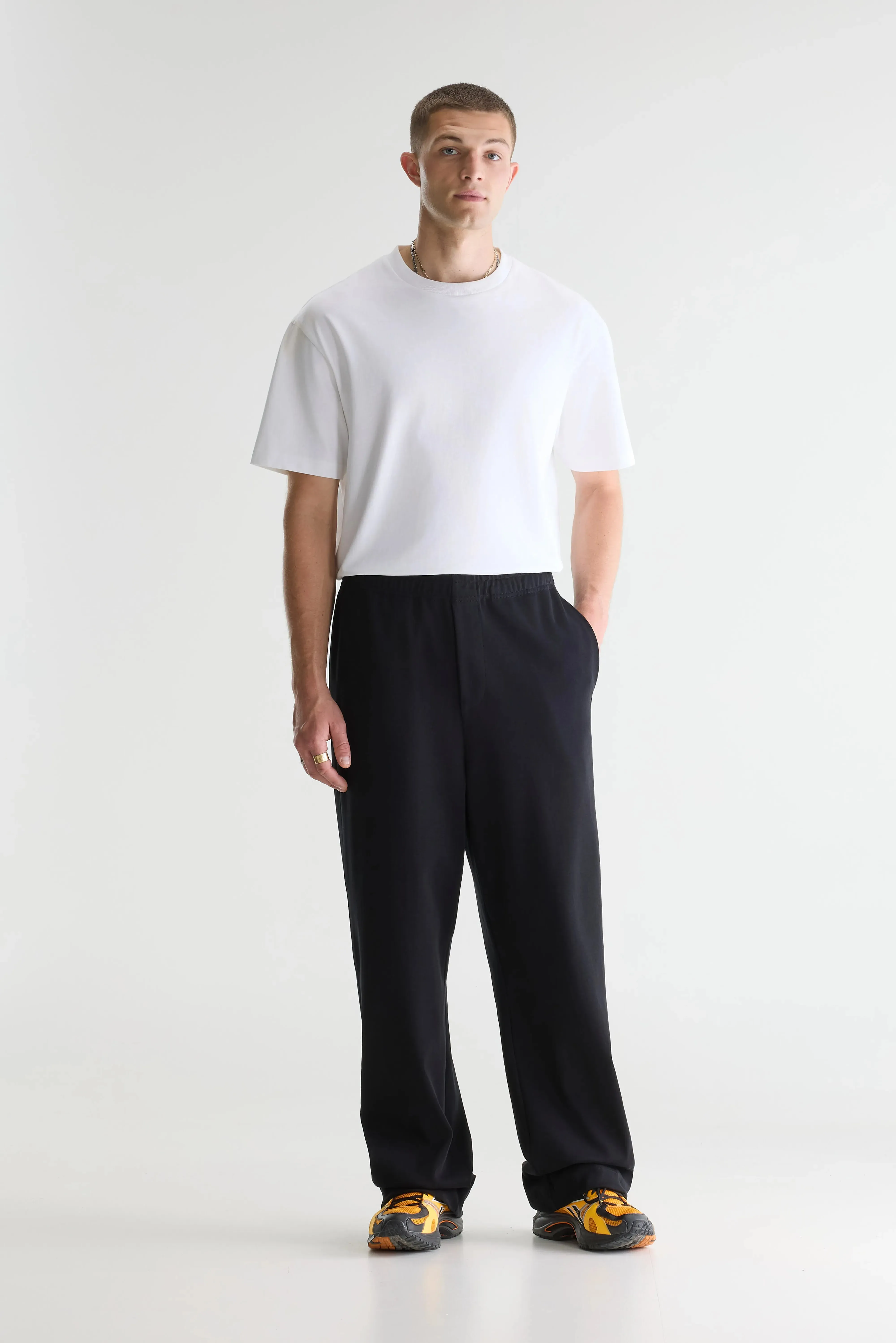 Flown wide jogging pants (261 / M / BLACK) sold by Bellrose product image thumbnail 2