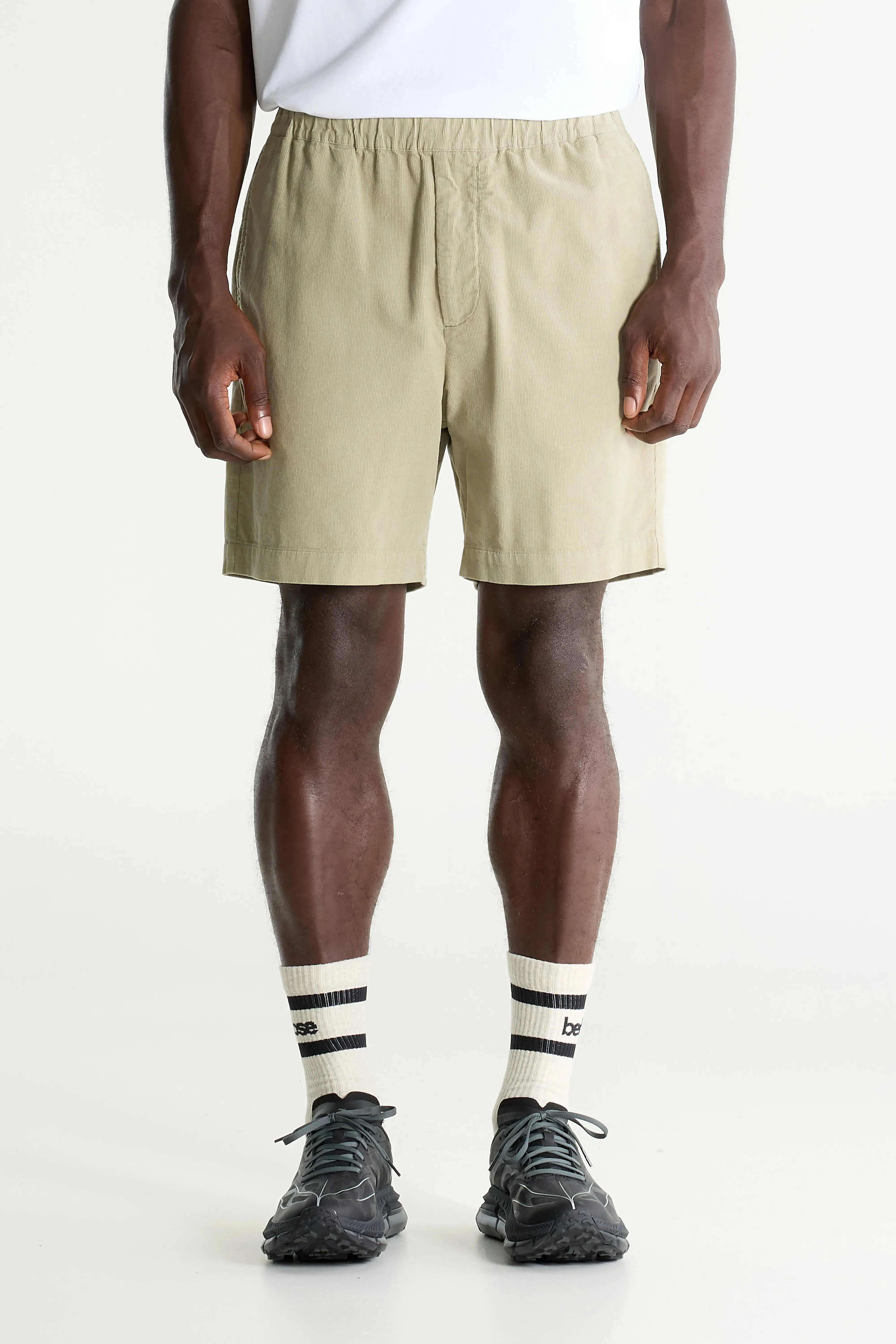 Shaun classic shorts (261 / M / THYM) sold by Bellrose product image thumbnail 3