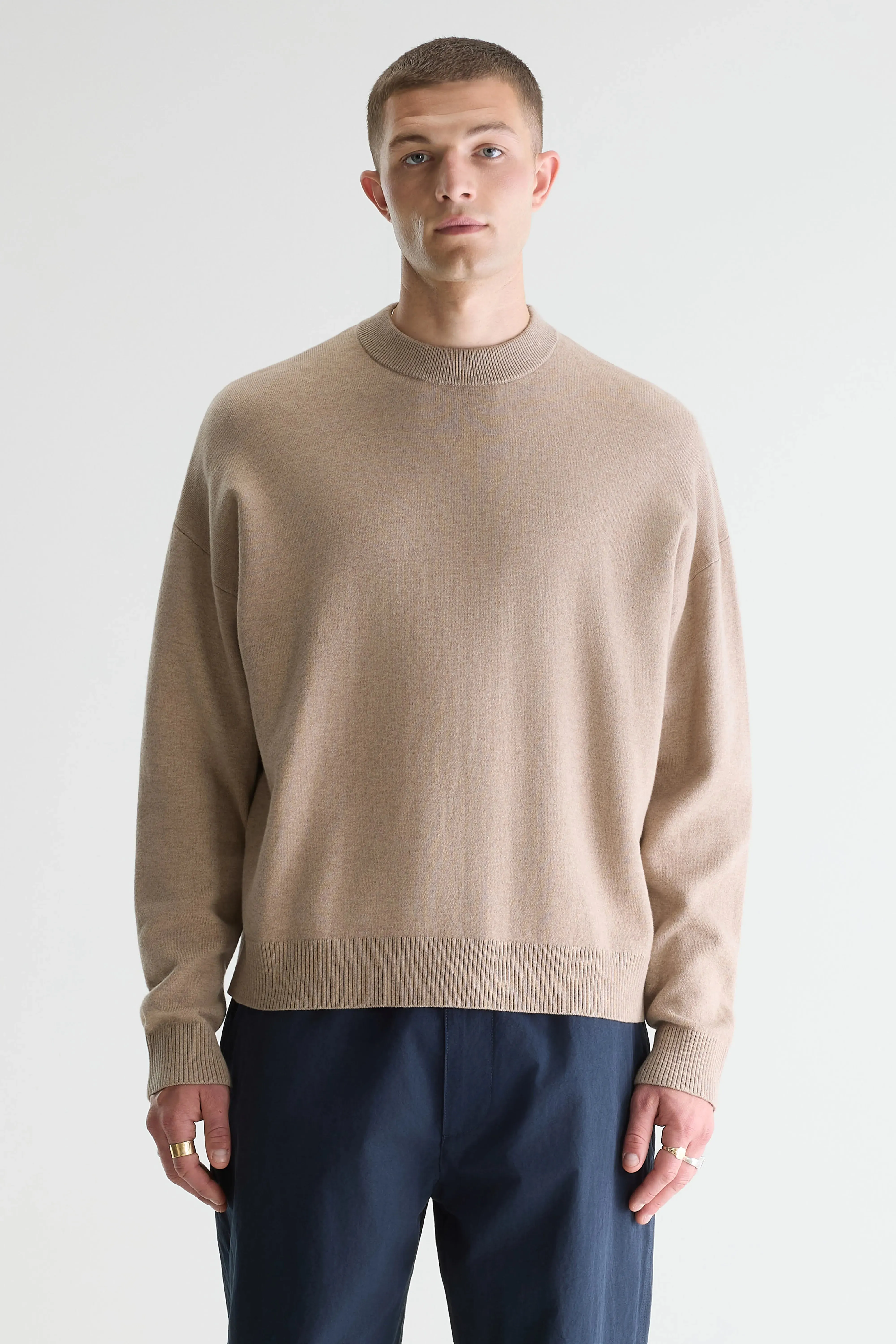 Geolem crewneck sweater (261 / M / CHINO) sold by Bellrose product image thumbnail 2