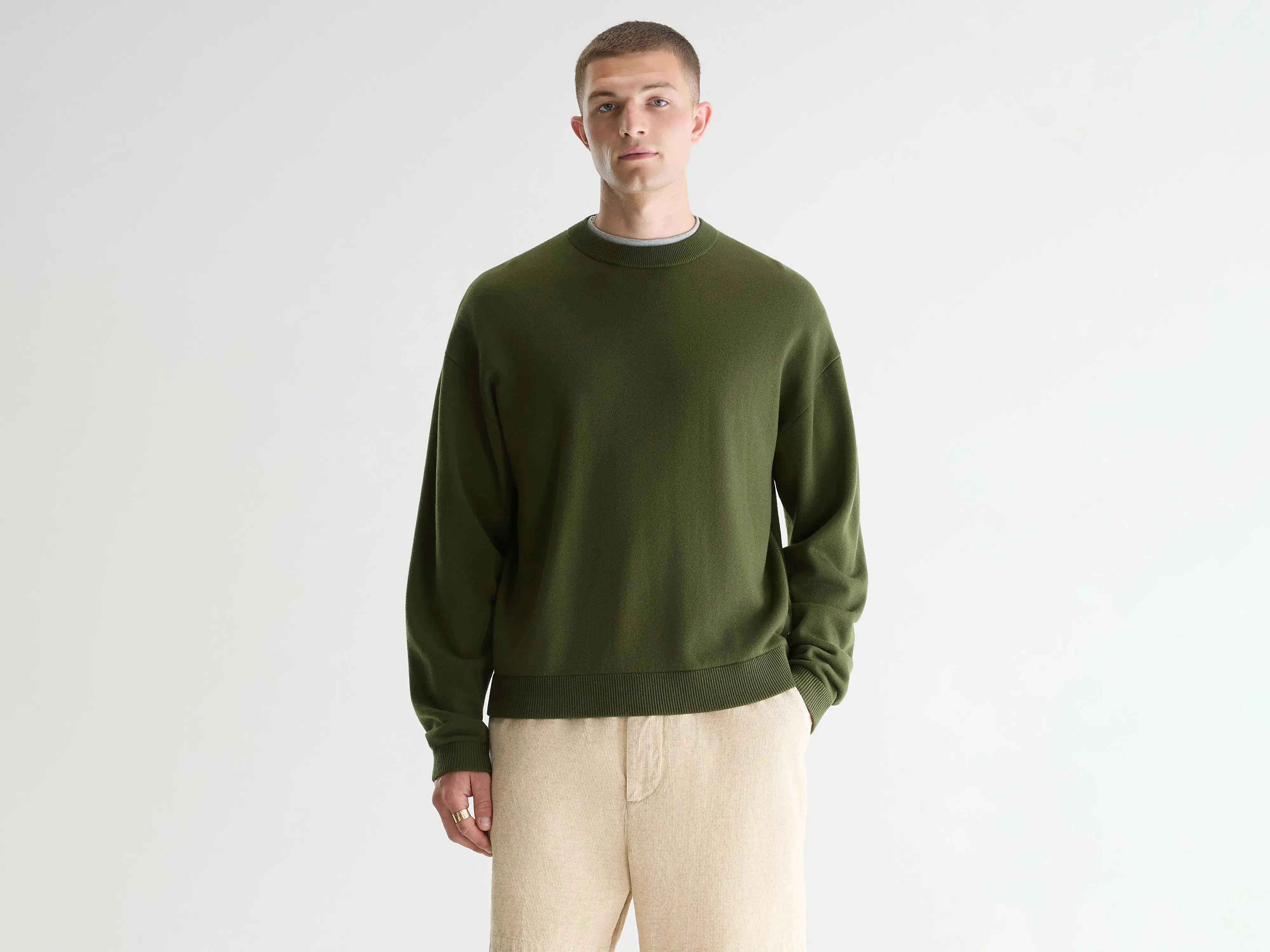 Siamo crewneck sweater (261 / M / MILITARY) sold by Bellrose