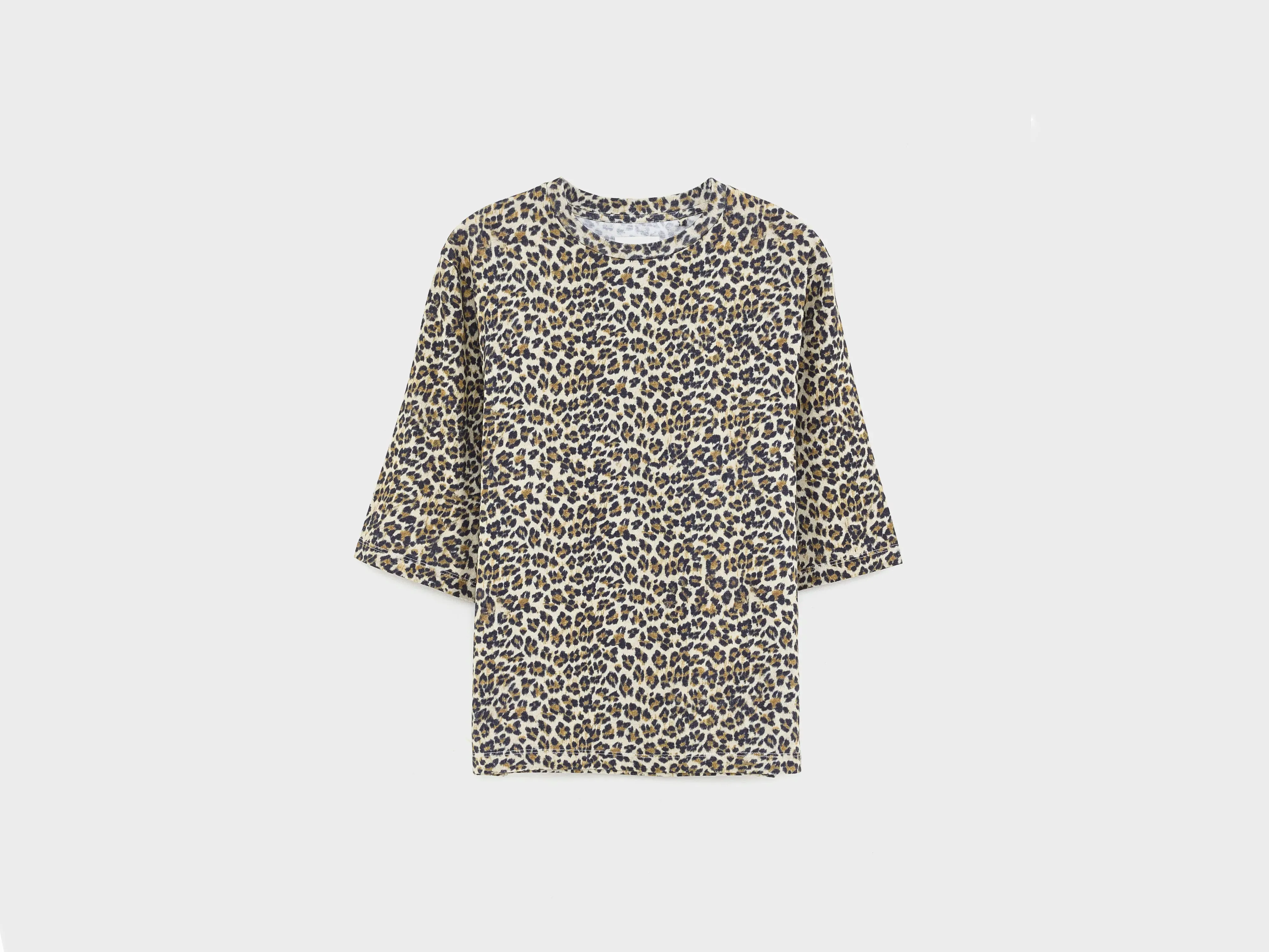 Asha boyfriend t-shirt (261 / G / COMBO A) sold by Bellrose