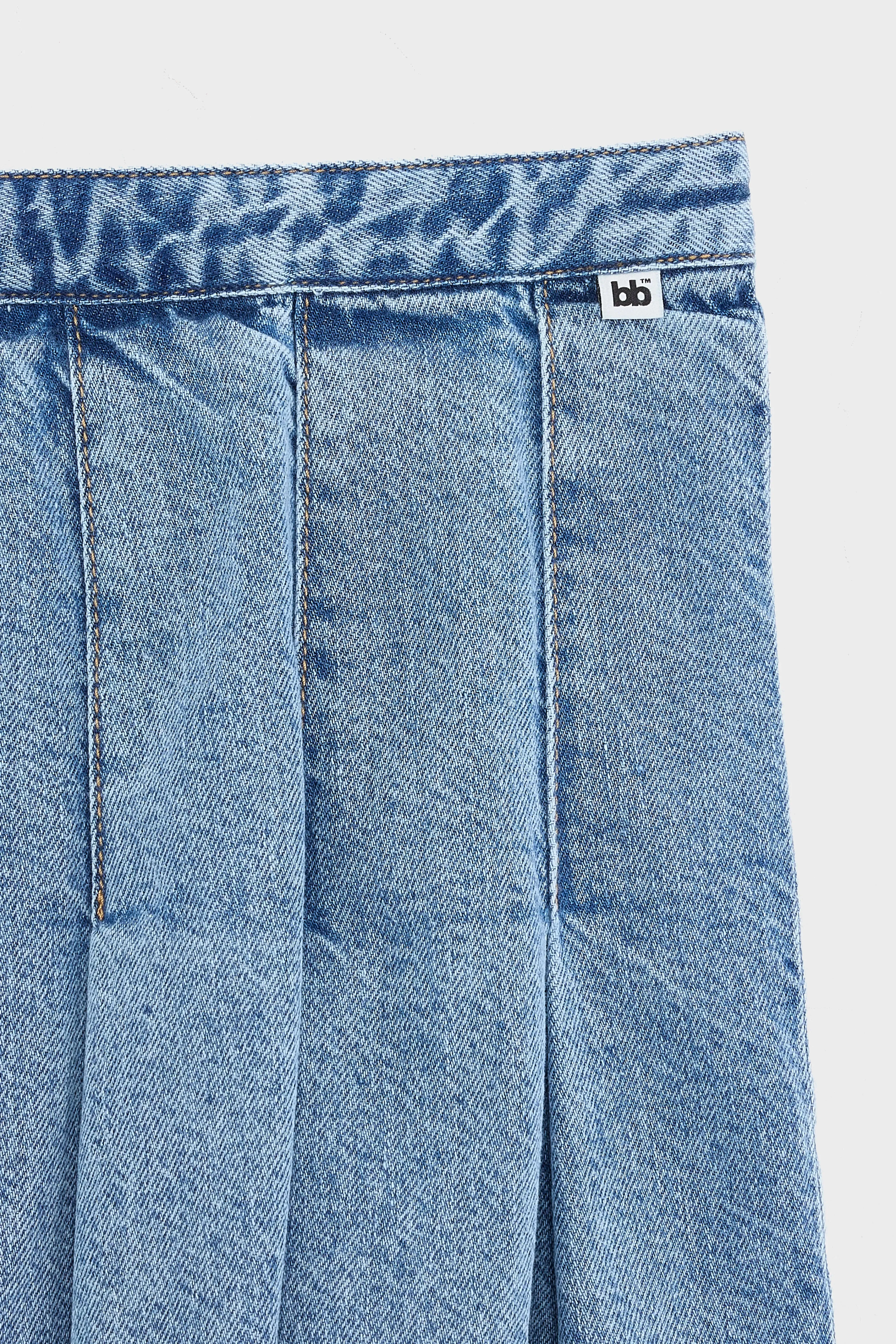 Paraph mini denim skirt (261 / G / LT BLUE BLEACH) sold by Bellrose product image thumbnail 5