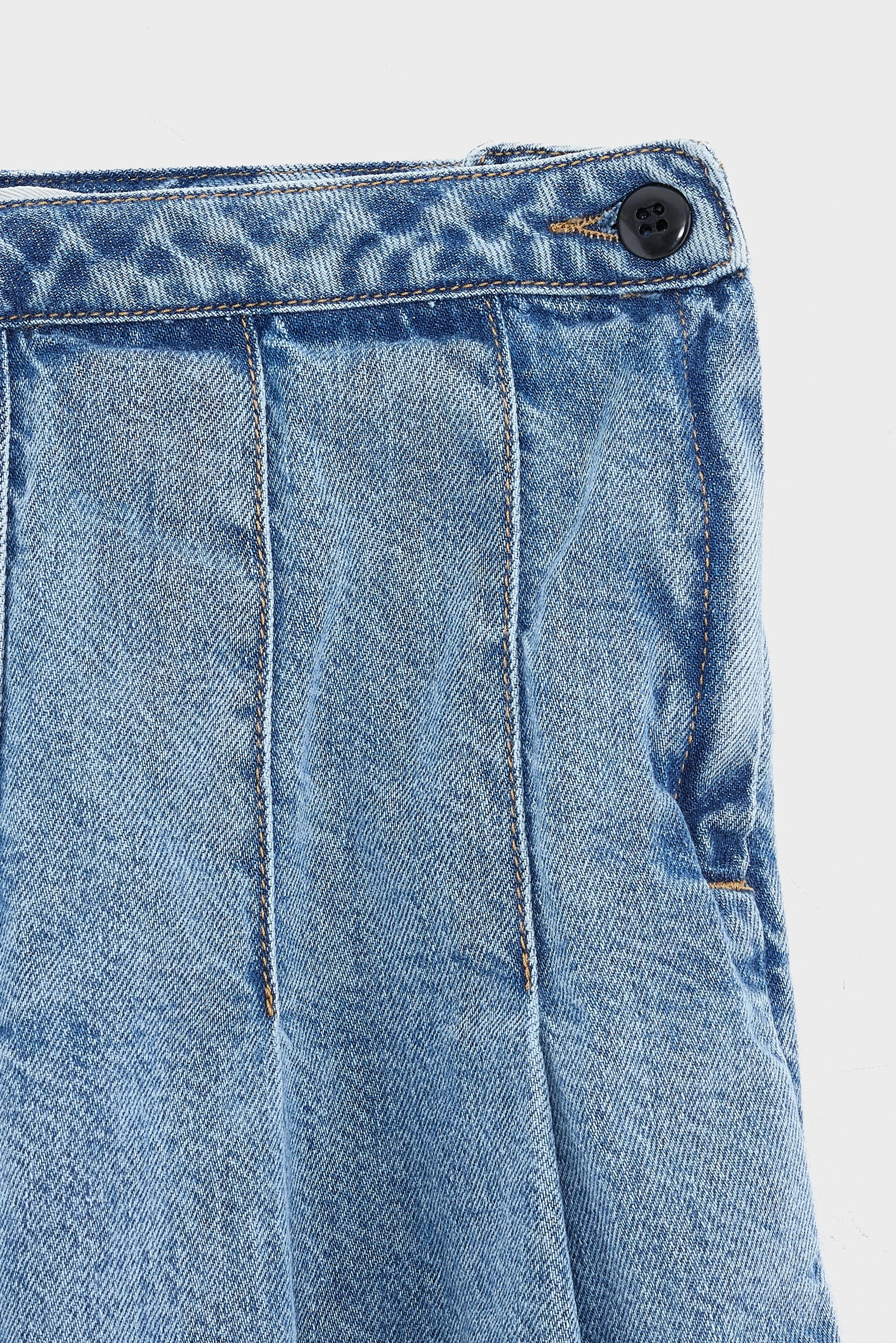 Paraph mini denim skirt (261 / G / LT BLUE BLEACH) sold by Bellrose product image thumbnail 3