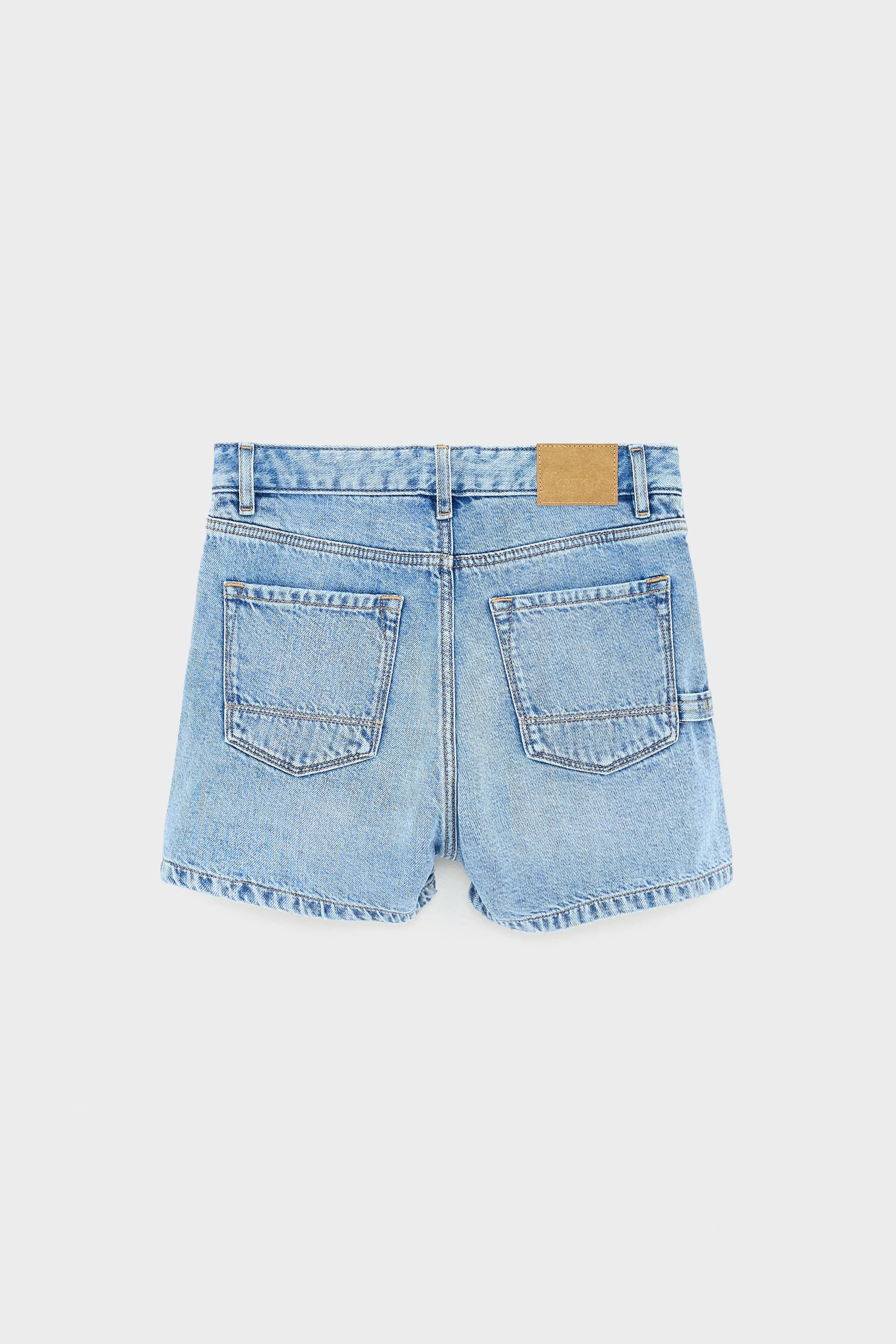 Kyle denim shorts (261 / G / LT BLUE BLEACH) sold by Bellrose product image thumbnail 3