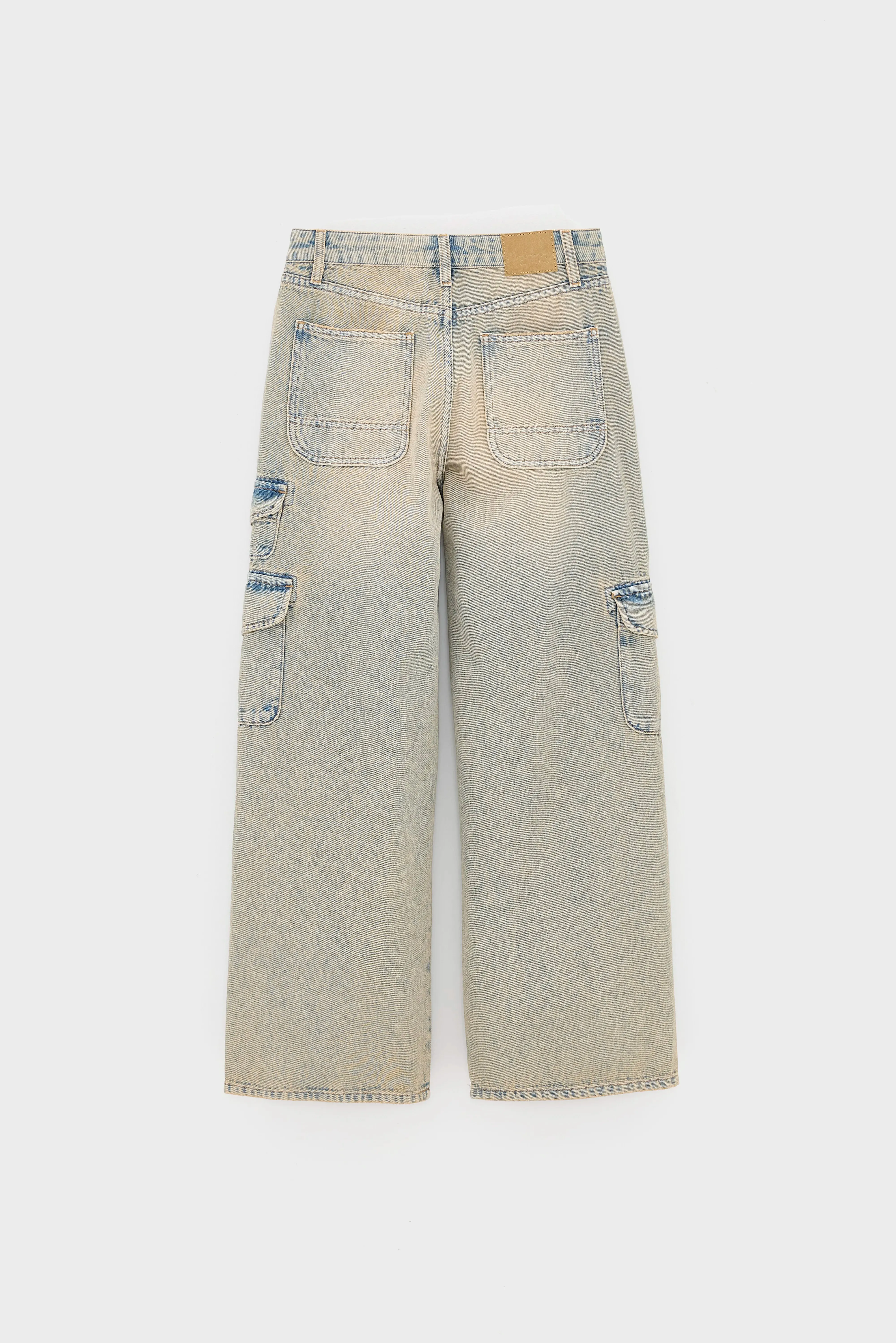 Pietra flared jeans (261 / G / USED BLUE) sold by Bellrose product image thumbnail 3