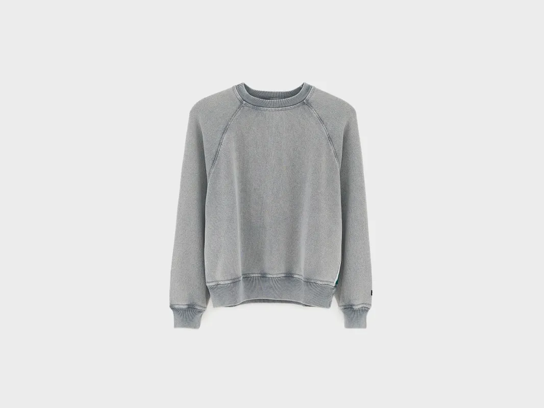 Fagolo crewneck sweatshirt (261 / B / BLACK SAND) sold by Bellrose