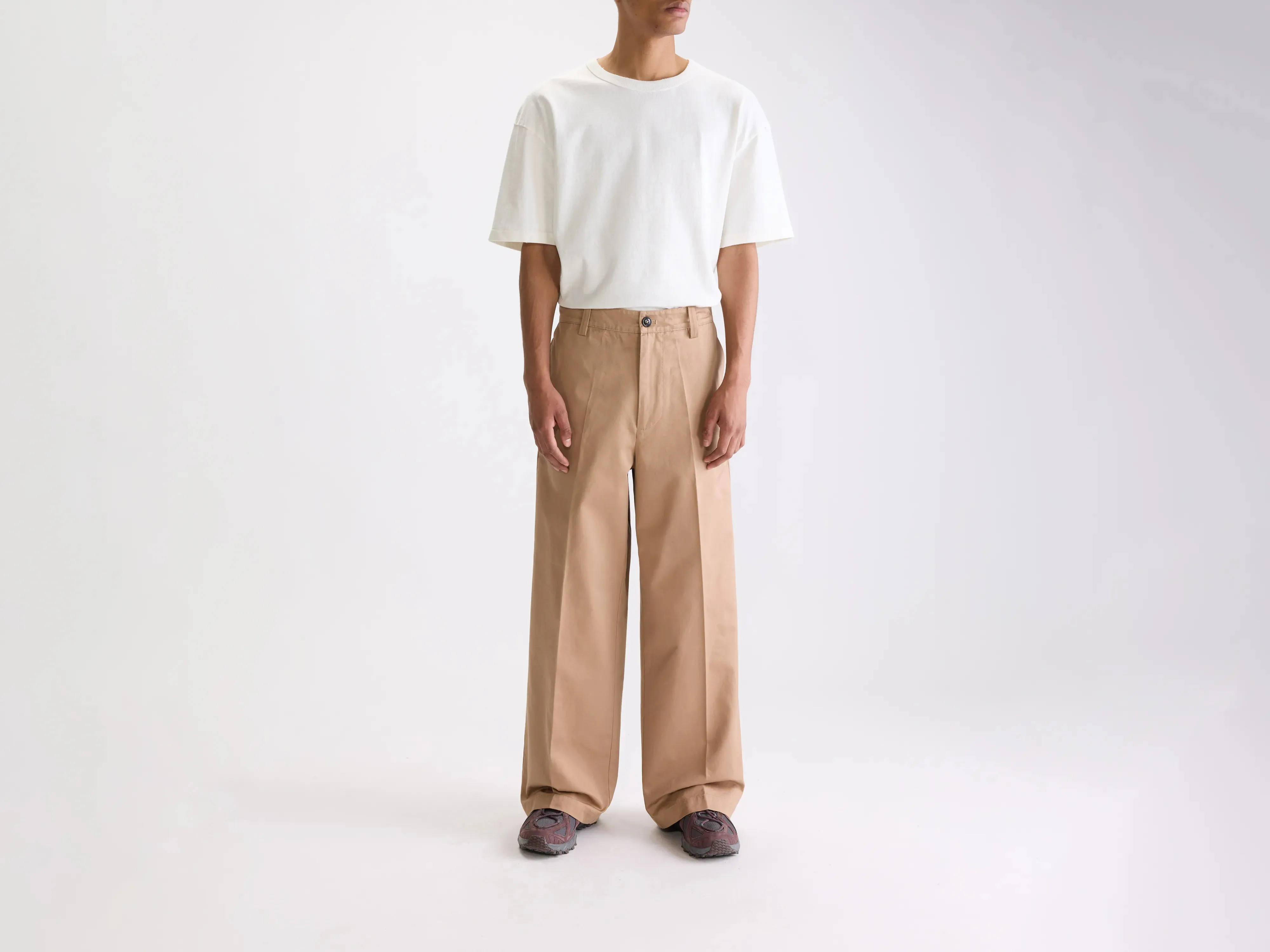 Swag wide trousers (261 / M / CORD) sold by Bellrose