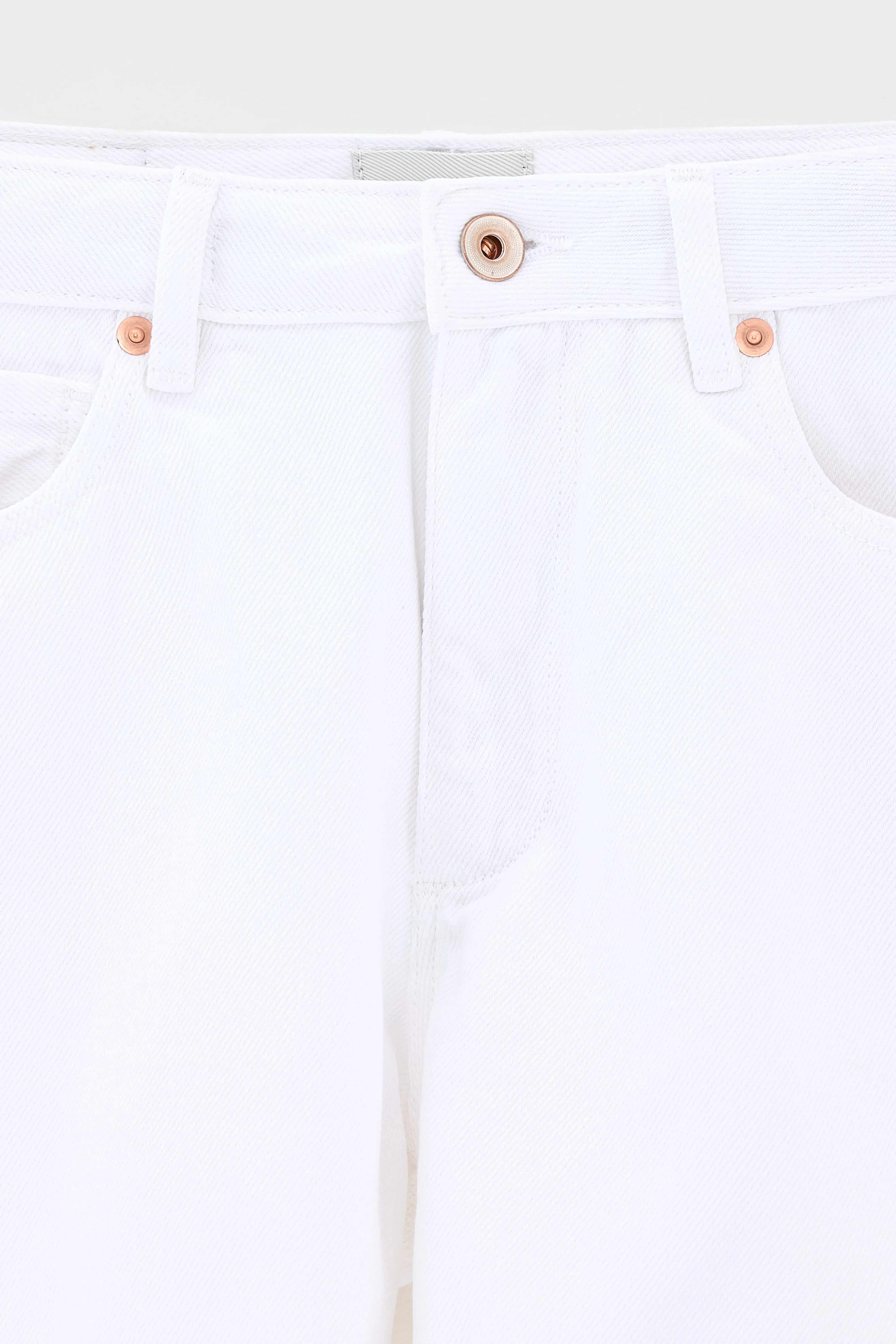 Kyle denim shorts (261 / G / WHITE) sold by Bellrose product image thumbnail 4