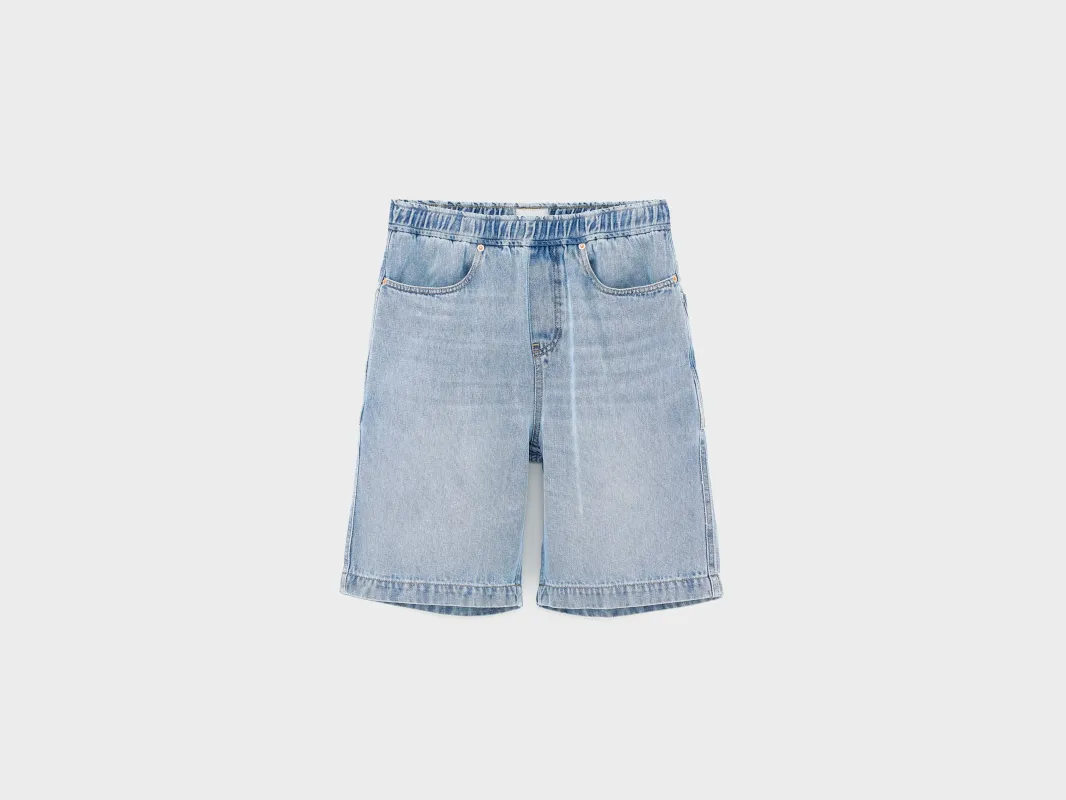 Willemn baggy short (261 / B / LT BLUE BLEACH) sold by Bellrose