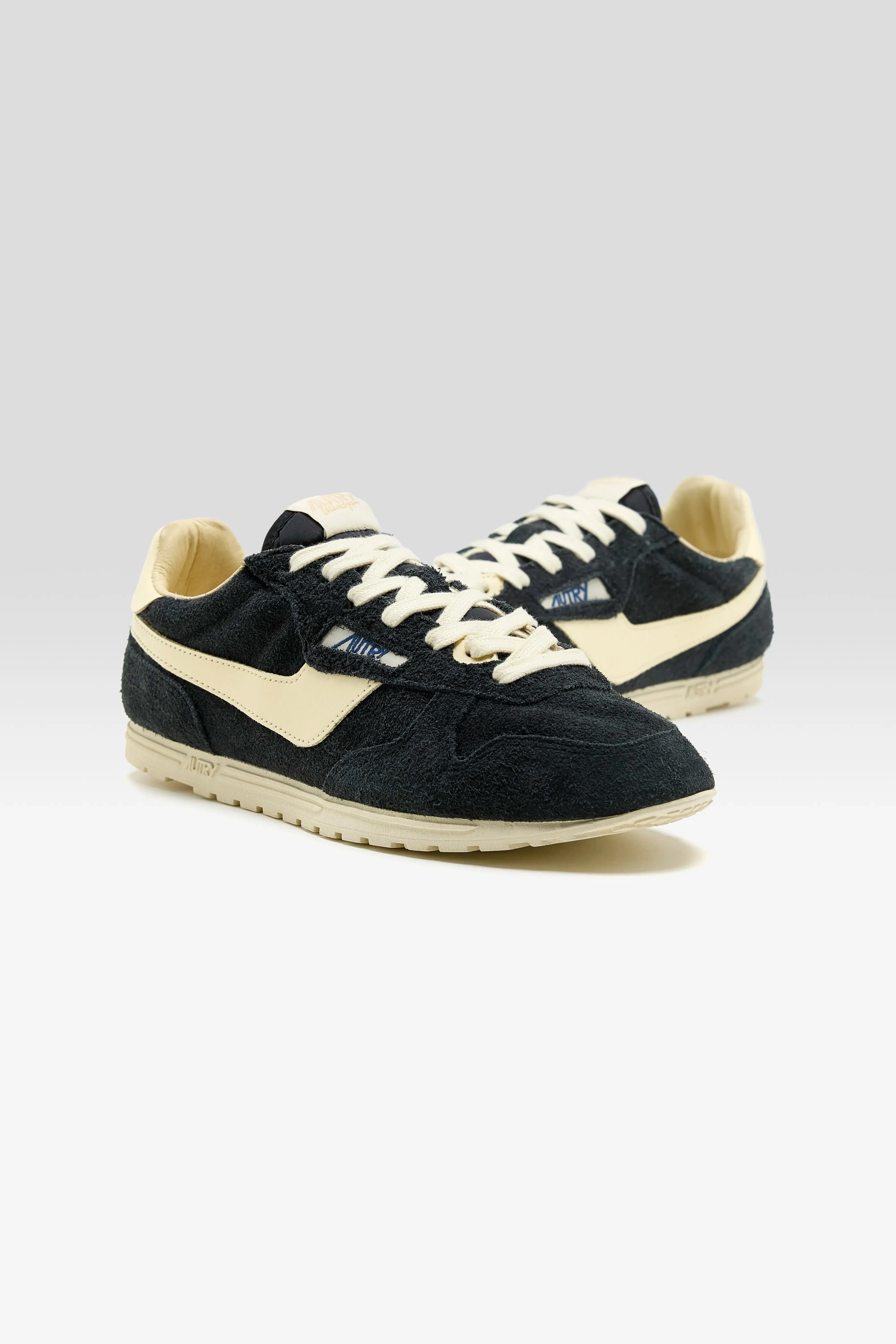 Windspin for Women (261 / W / BLACK) sold by Bellrose product image thumbnail 3