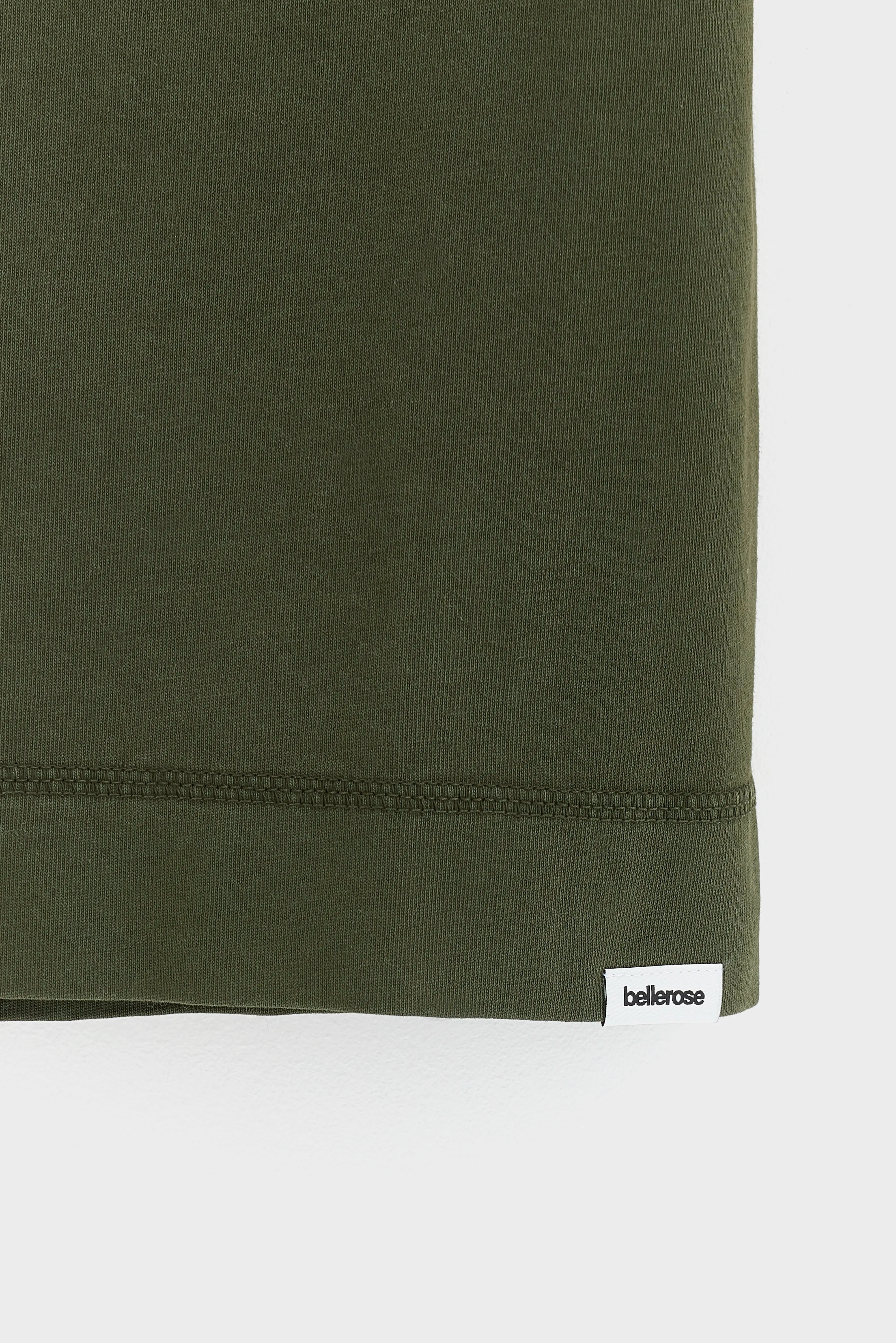 Cuare regular tank top (261 / W / MOSS) sold by Bellrose product image thumbnail 4