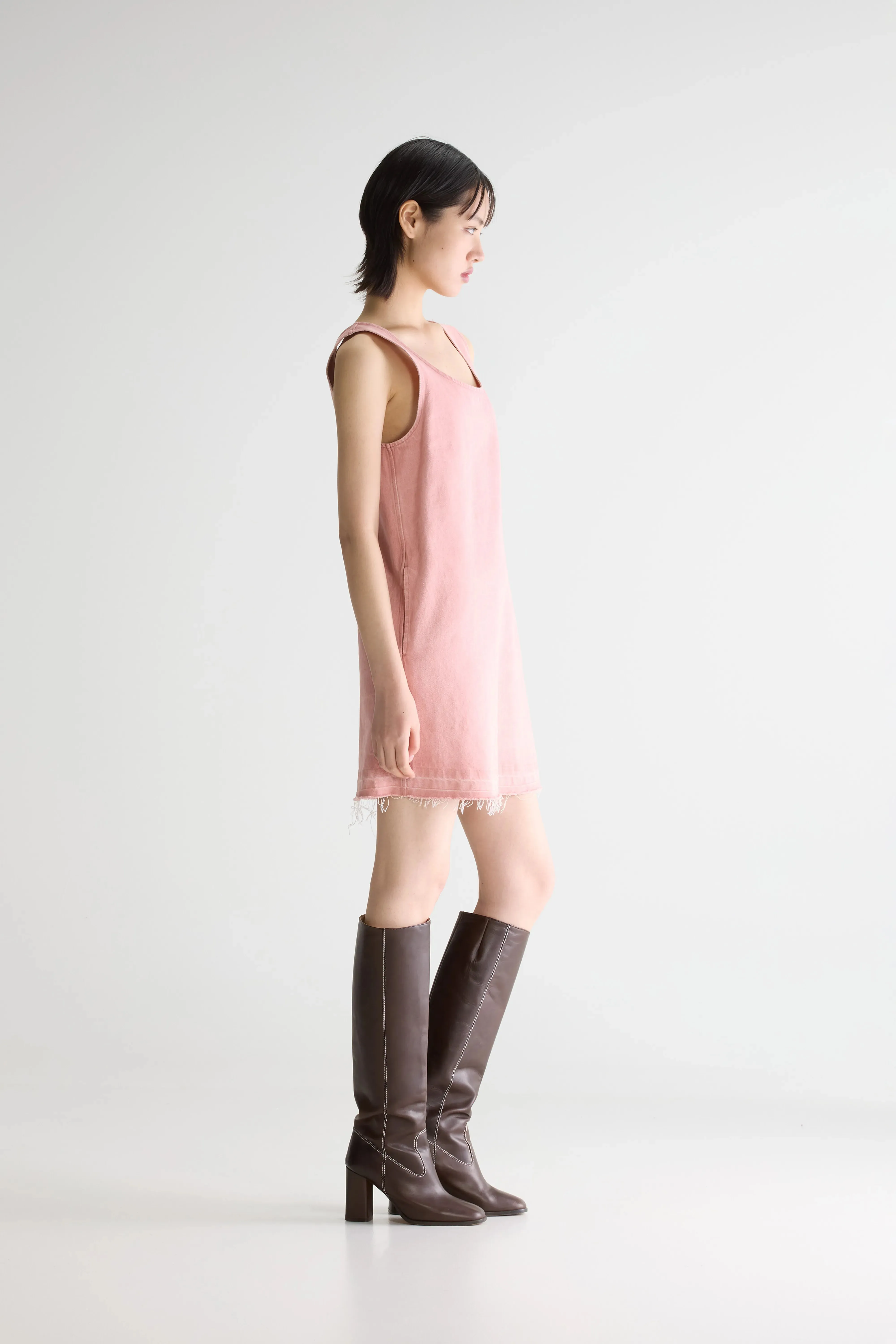 Junie denim mini dress (261 / W / VNTG STONE WASH) sold by Bellrose product image thumbnail 4