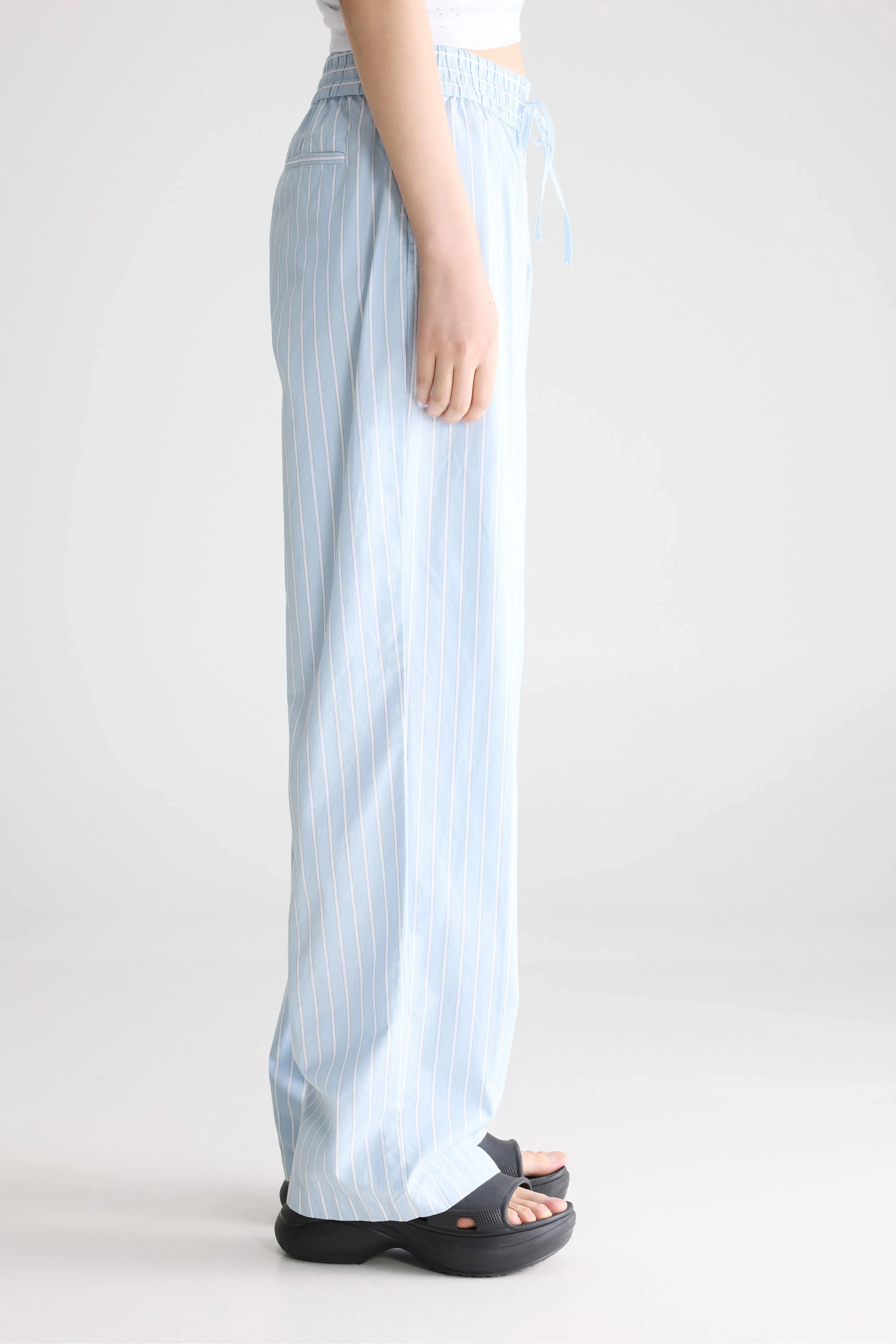 Giolo striped trousers (261 / W / STRIPE R) sold by Bellrose product image thumbnail 5