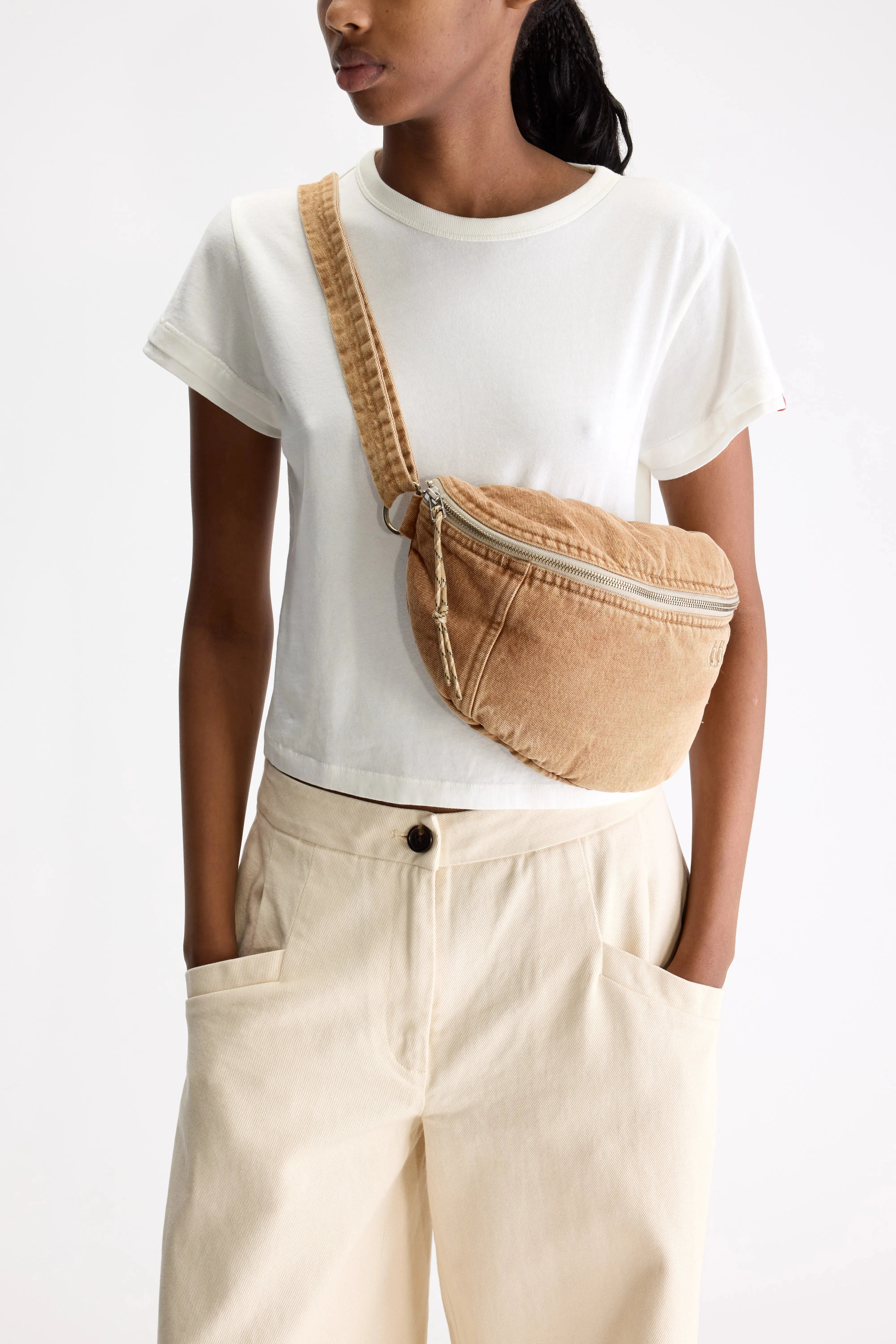 Jousu sling bag (261 / W / VINTAGE) sold by Bellrose product image thumbnail 3