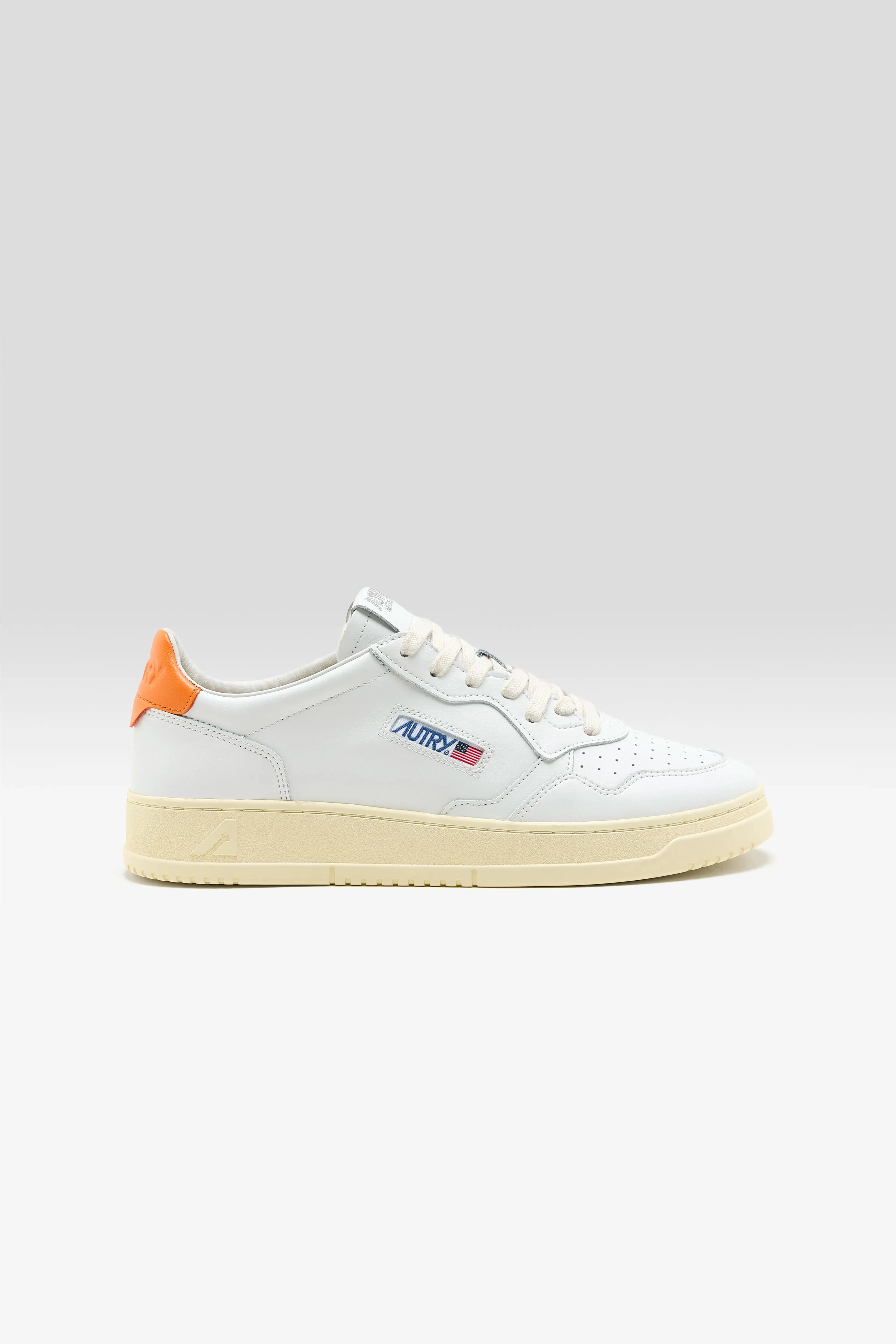 Medalist Low for Men (261 / M / ORANGE) sold by Bellrose product image thumbnail 2