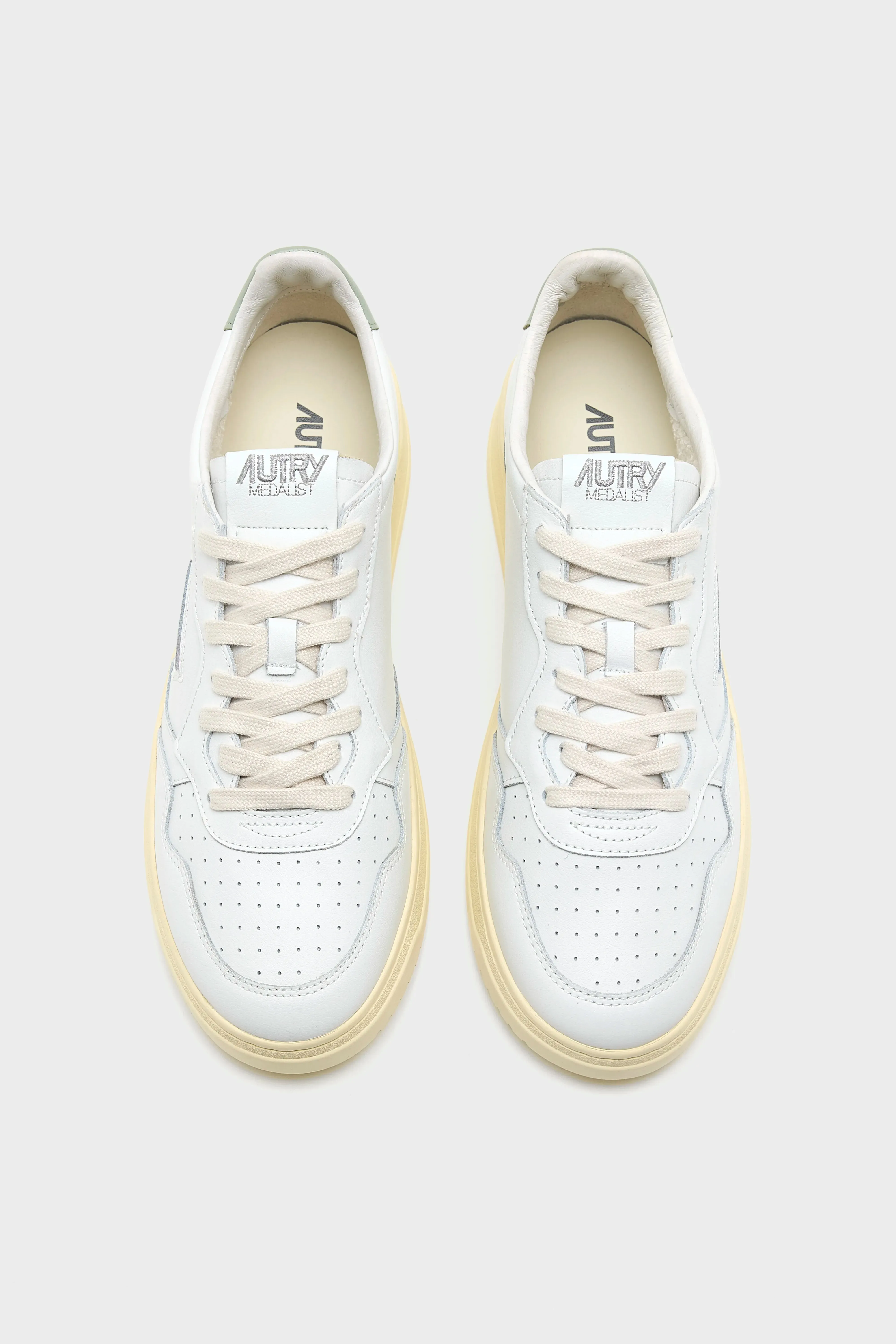 Medalist Low for Men (261 / M / GRASS) sold by Bellrose product image thumbnail 4