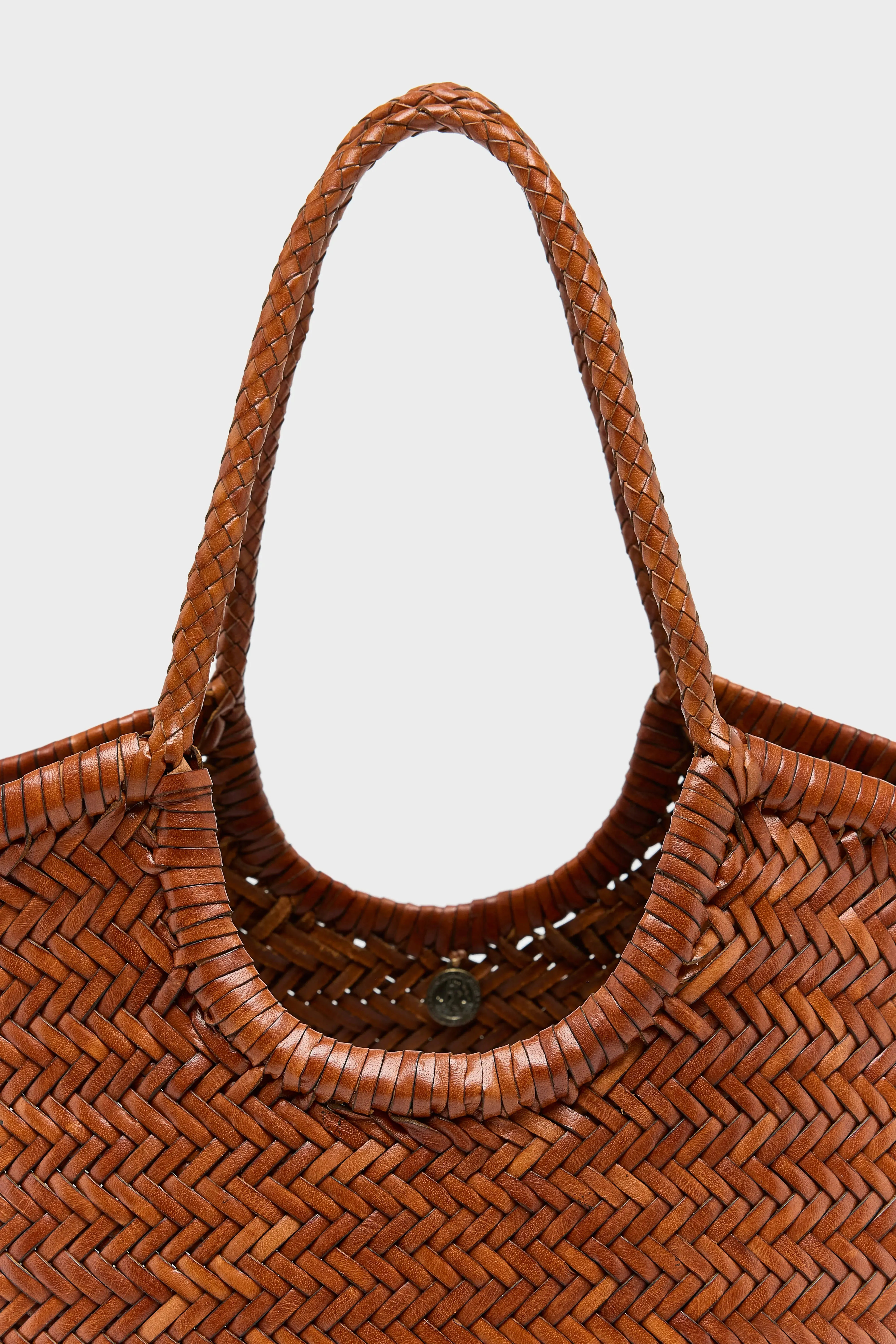 Nantucket Big Woven Leather Bag (261 / W / DARK BROWN) sold by Bellrose product image thumbnail 3