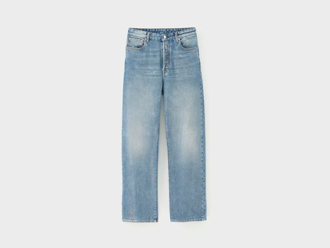 Denim N. 66 loose jeans (261 / W / USED OPALE BLUE) sold by Bellrose