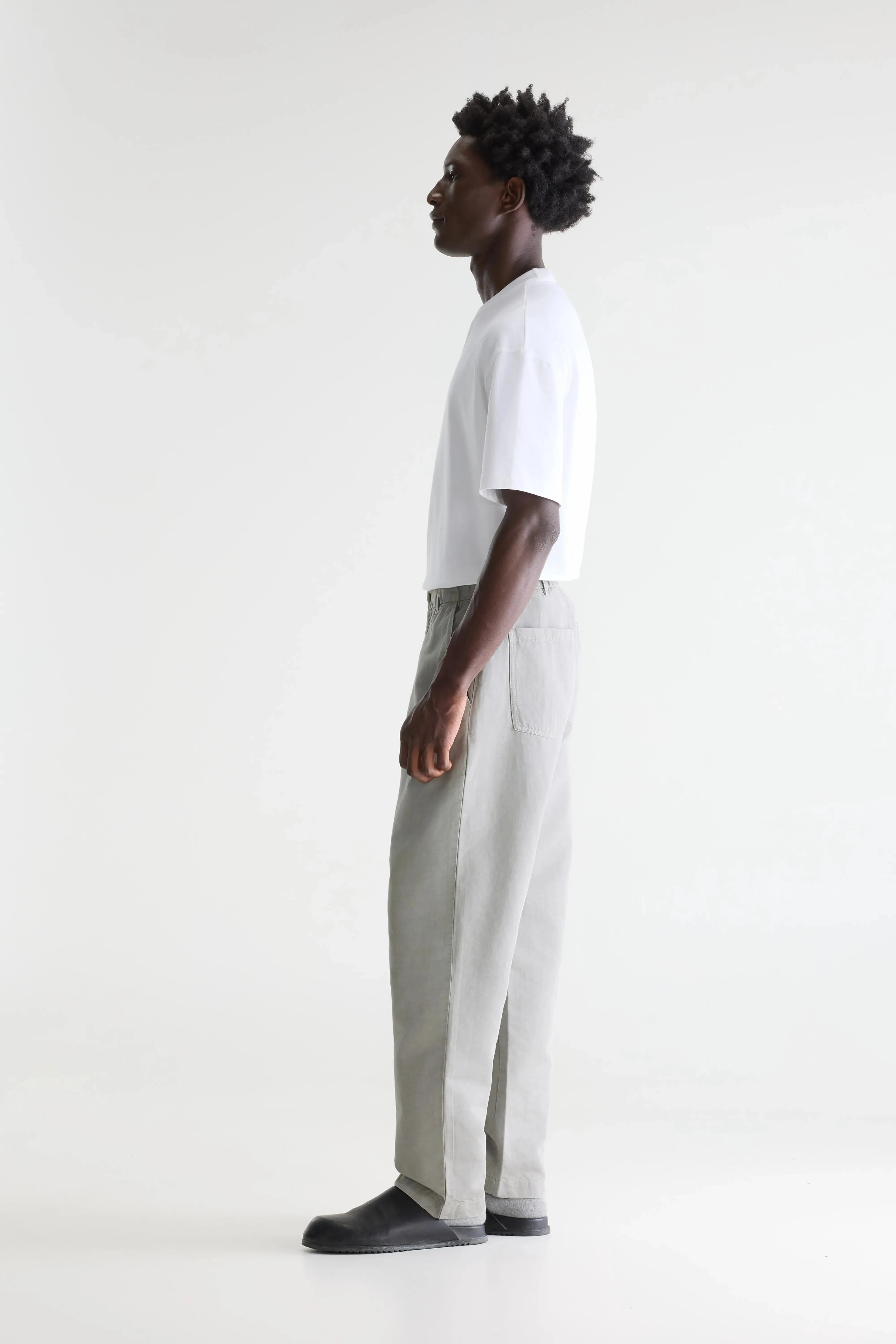 Paynt relaxed trousers (261 / M / CONCRETE) sold by Bellrose product image thumbnail 4