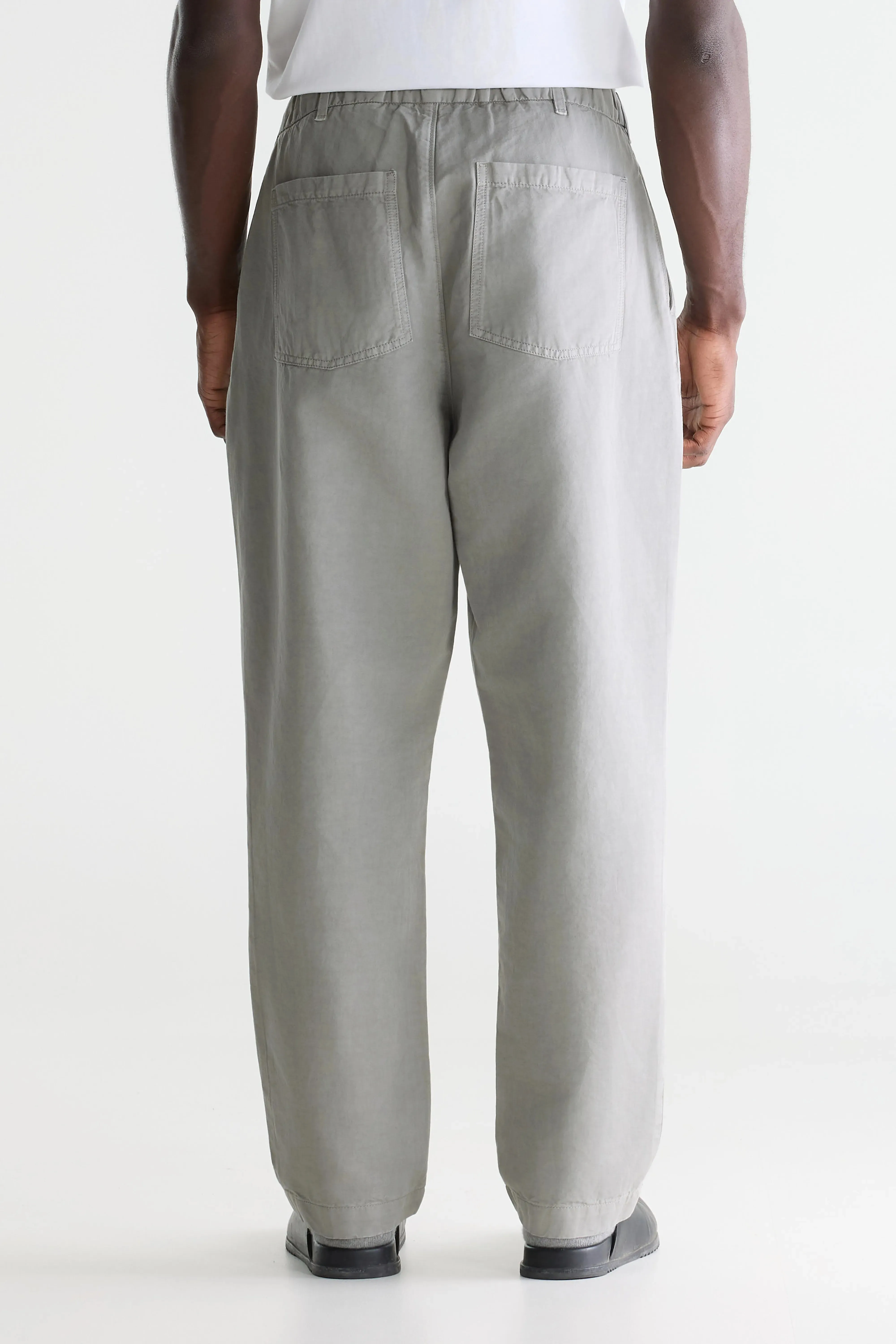 Paynt relaxed trousers (261 / M / CONCRETE) sold by Bellrose product image thumbnail 5