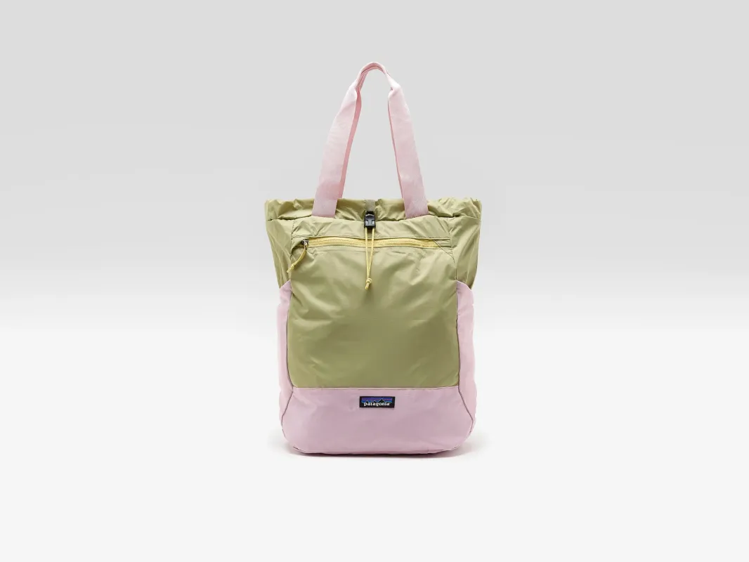 Terravia Tote Pack (261 / W / SAUGE) made by Patagonia