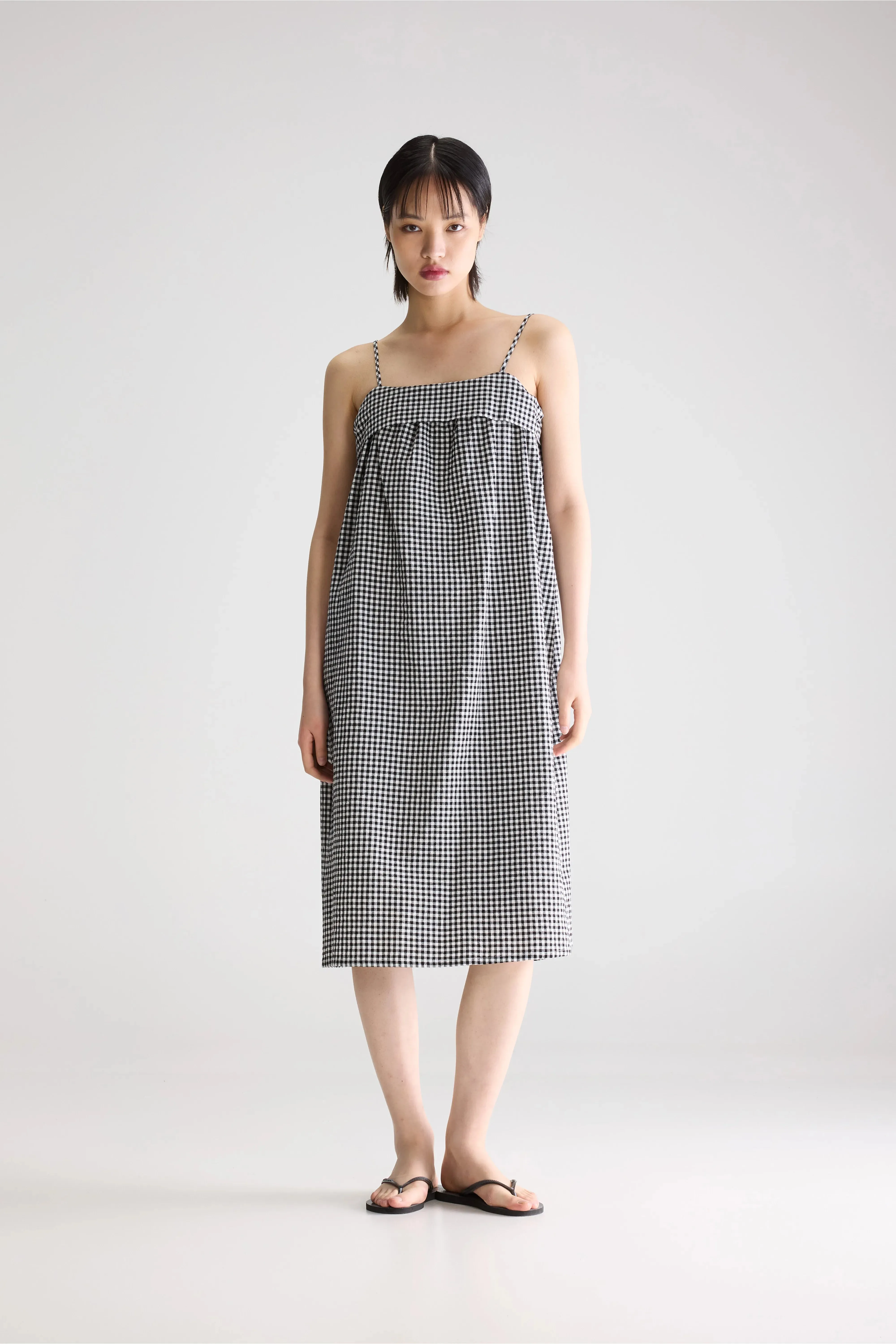 Tokyo midi dress (261 / W / CHECK A) sold by Bellrose product image thumbnail 2
