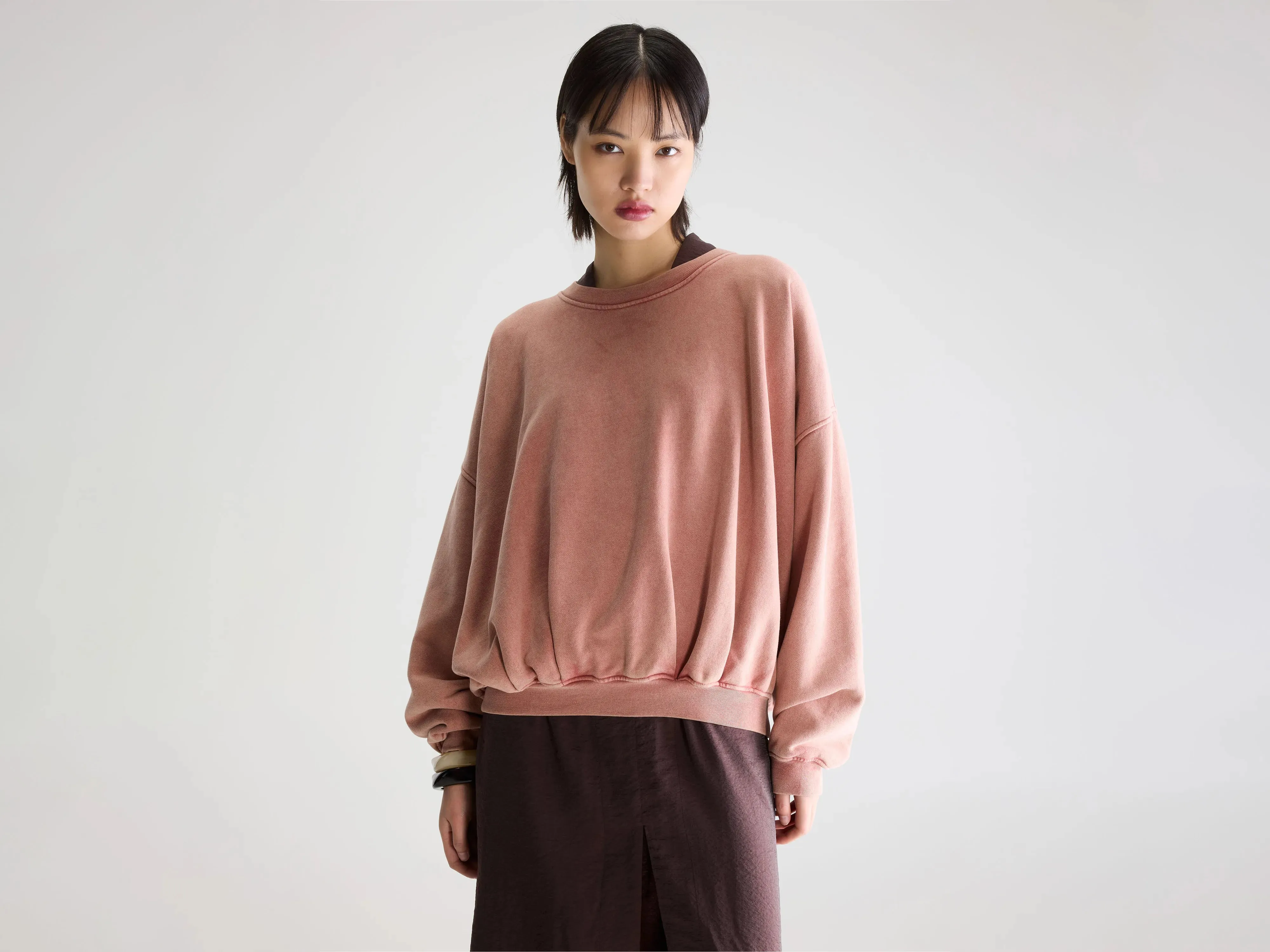 Finko short sweatshirt (261 / W / ETRUSCAN RED) sold by Bellrose