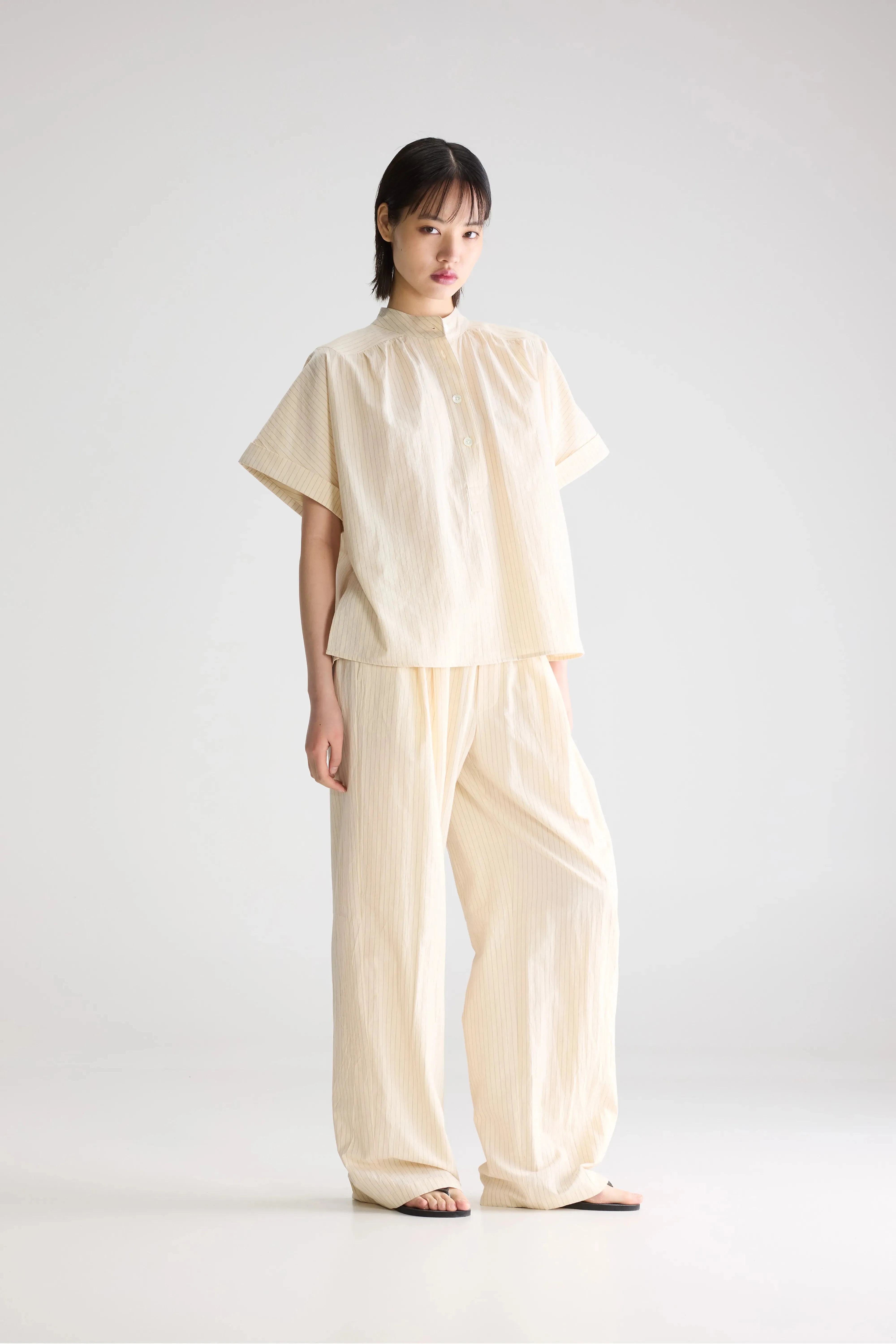 Pear short-sleeve blouse (261 / W / STRIPE A) sold by Bellrose product image thumbnail 3