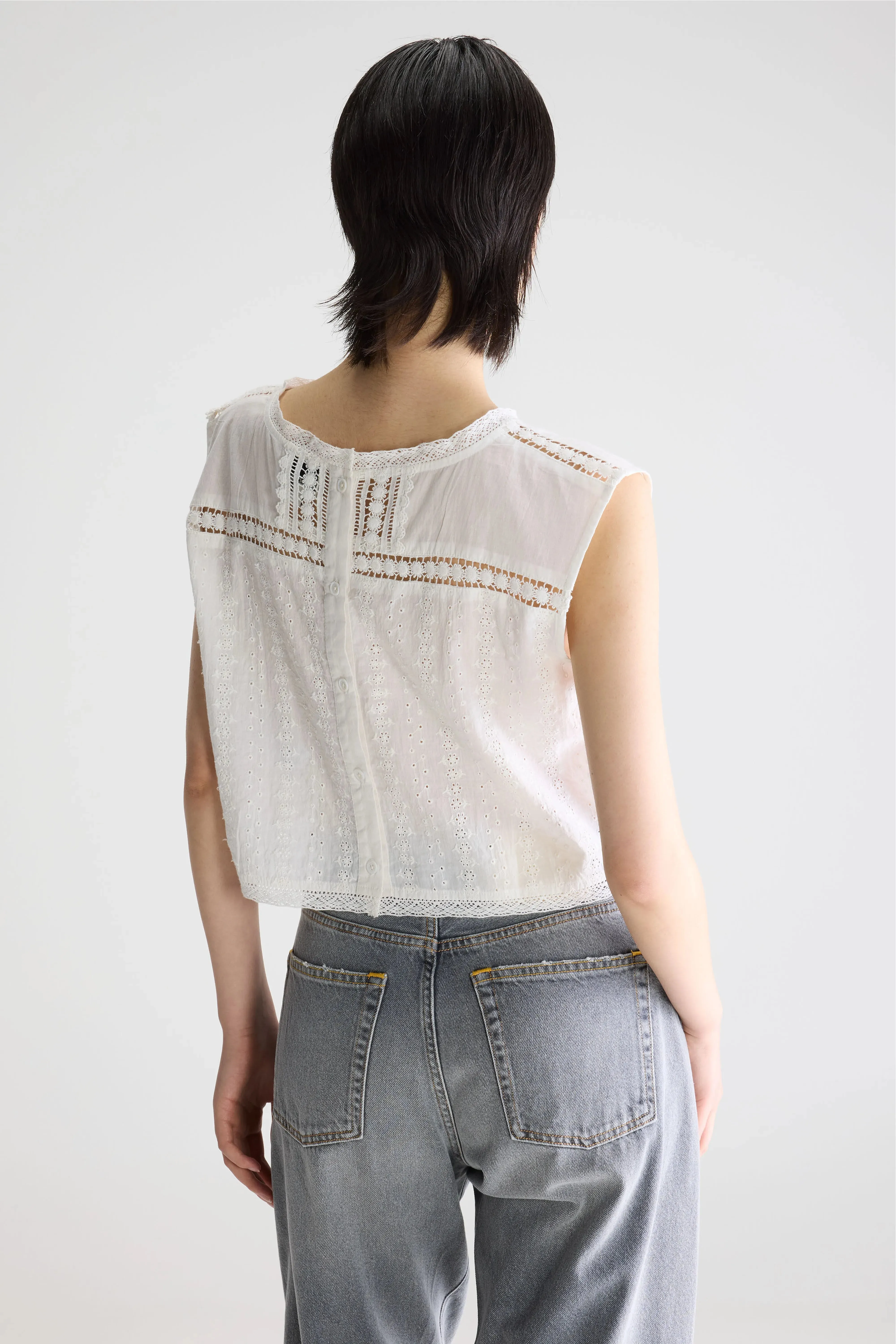 Donna embroidered blouse (261 / W / WHITE) sold by Bellrose product image thumbnail 4