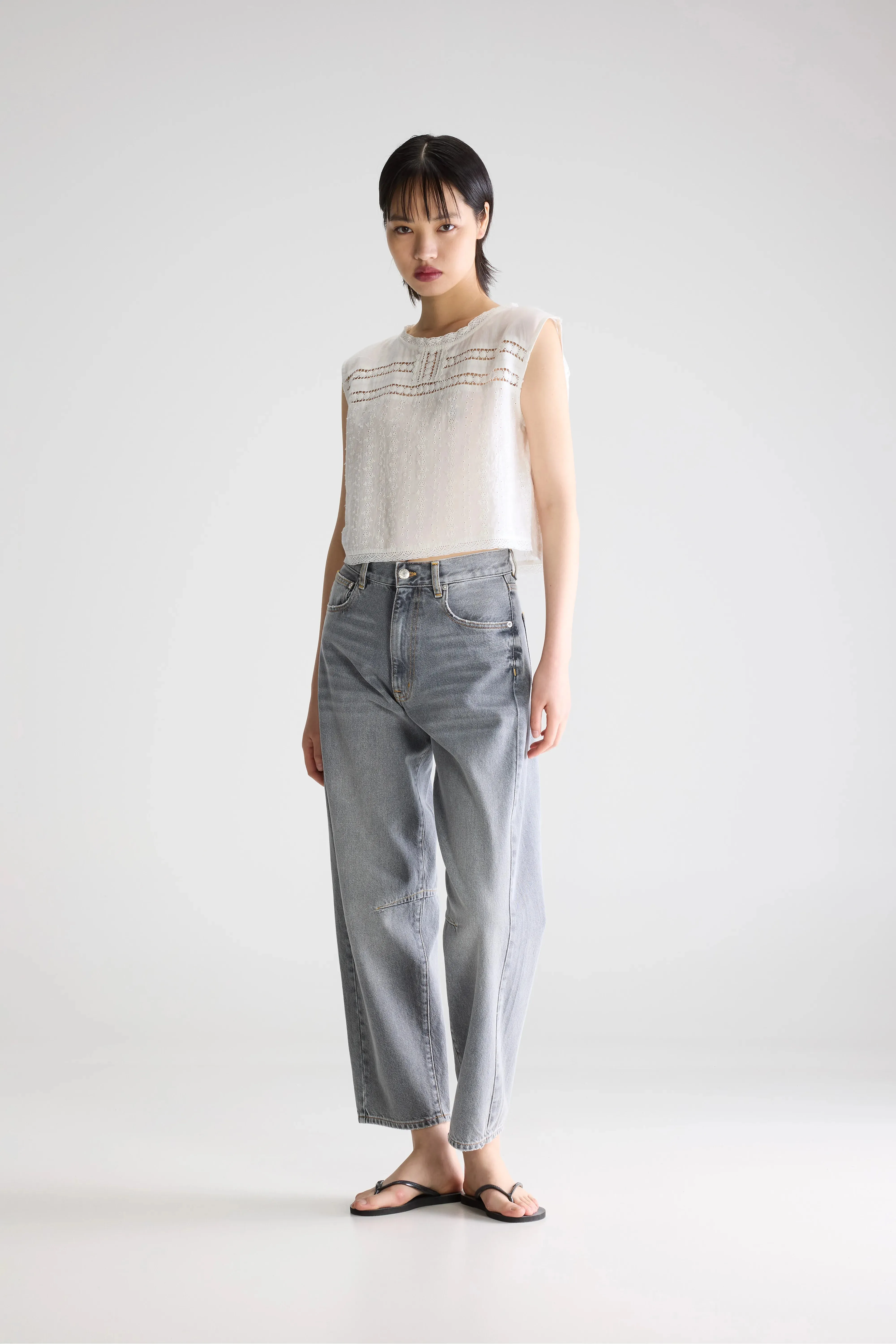 Donna embroidered blouse (261 / W / WHITE) sold by Bellrose product image thumbnail 3